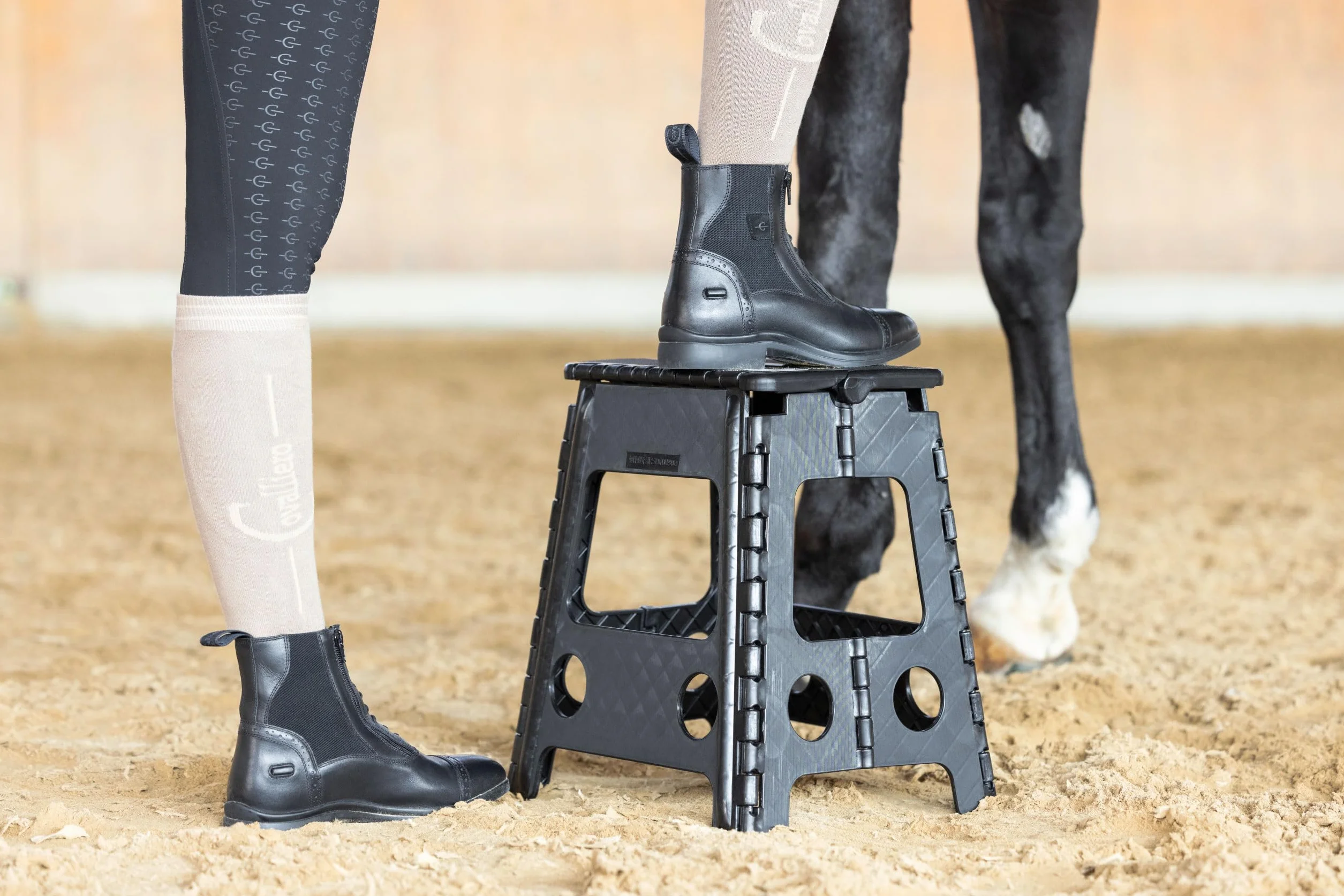 Covalliero Bota de montar Vienna cuero negro talla 37 mujer con soportes para espuelas inserto elástico