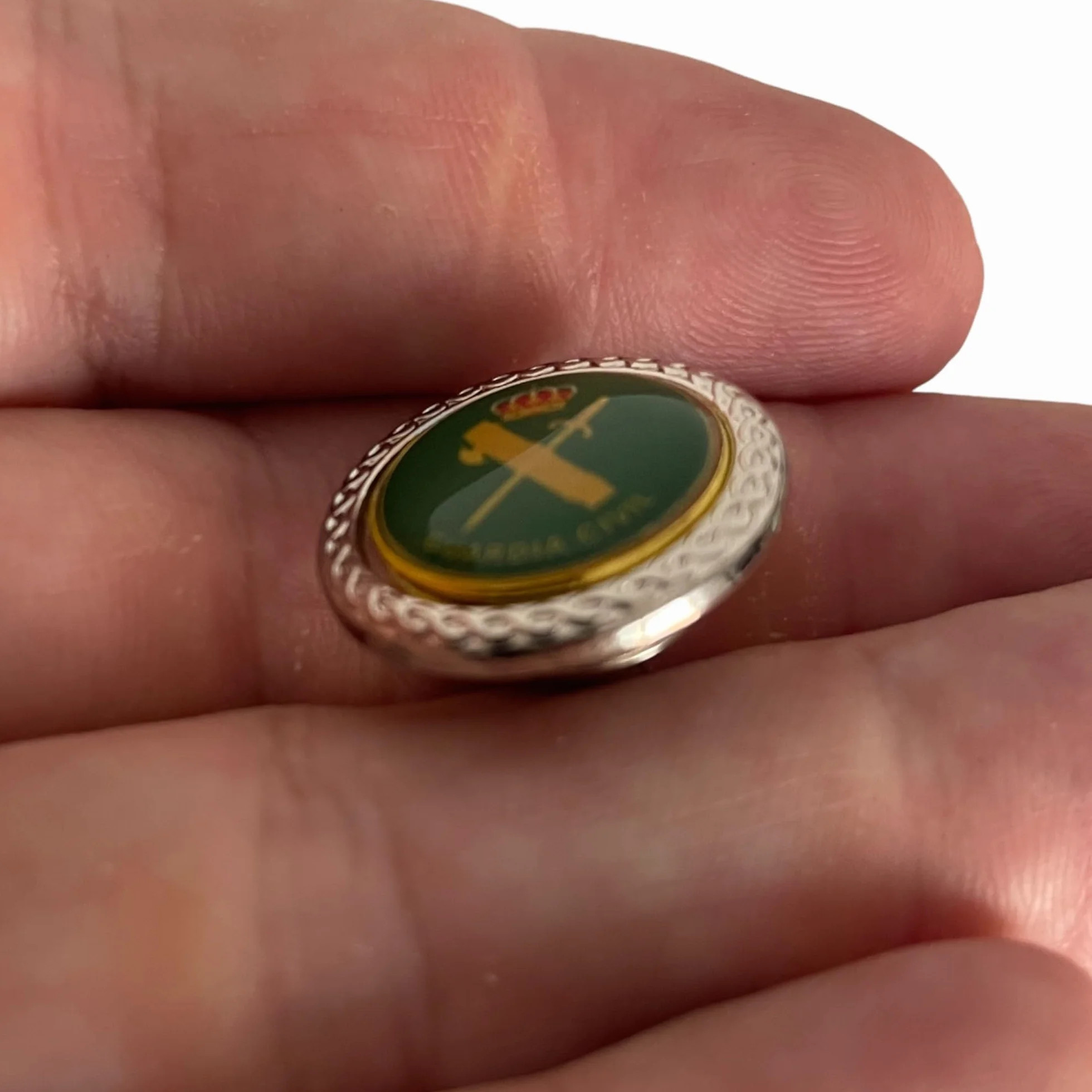 Emblema Guardia Civil España Gota Relieve Zinc Cromado 20 mm