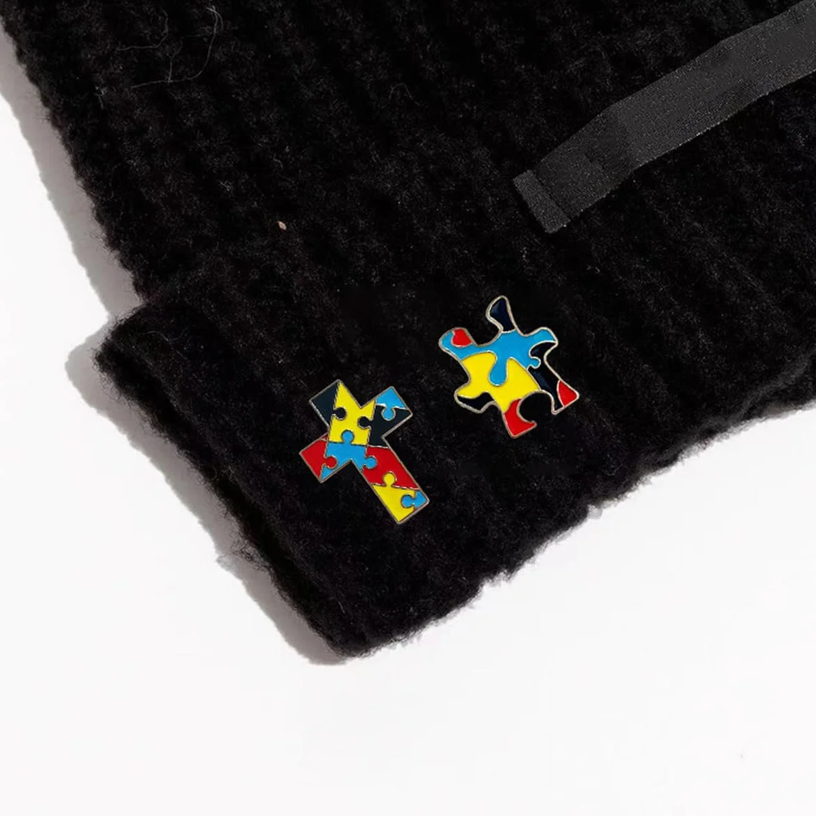 Pines de concienciación sobre el autismo, 5 piezas de rompecabezas, insignias de metal multicolores para ropa