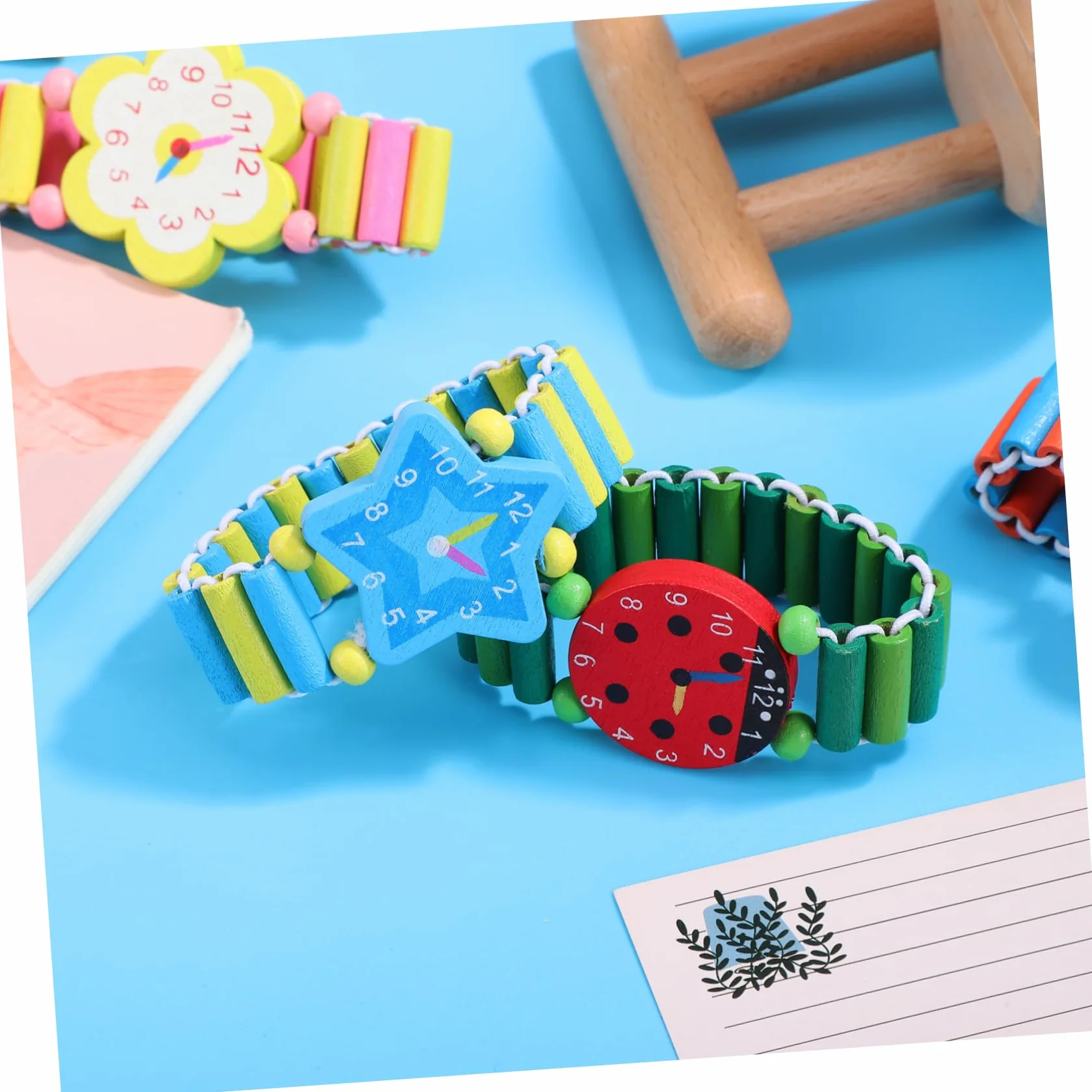 Holibanna 4 Piezas Reloj de Madera para Pulsera de Dibujos Animados Juguete Creativo