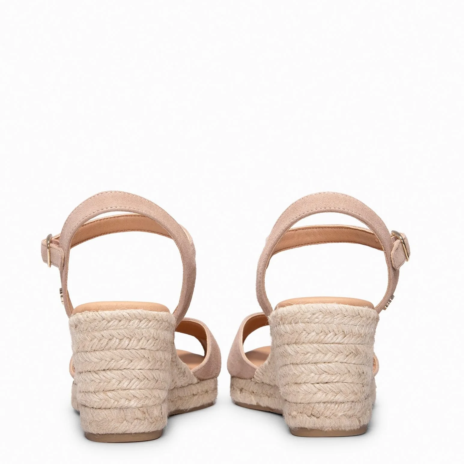 Sandalias con cuña de Esparto con Tiras Cruzadas de Piel y Plantilla de Gel Hecho en España