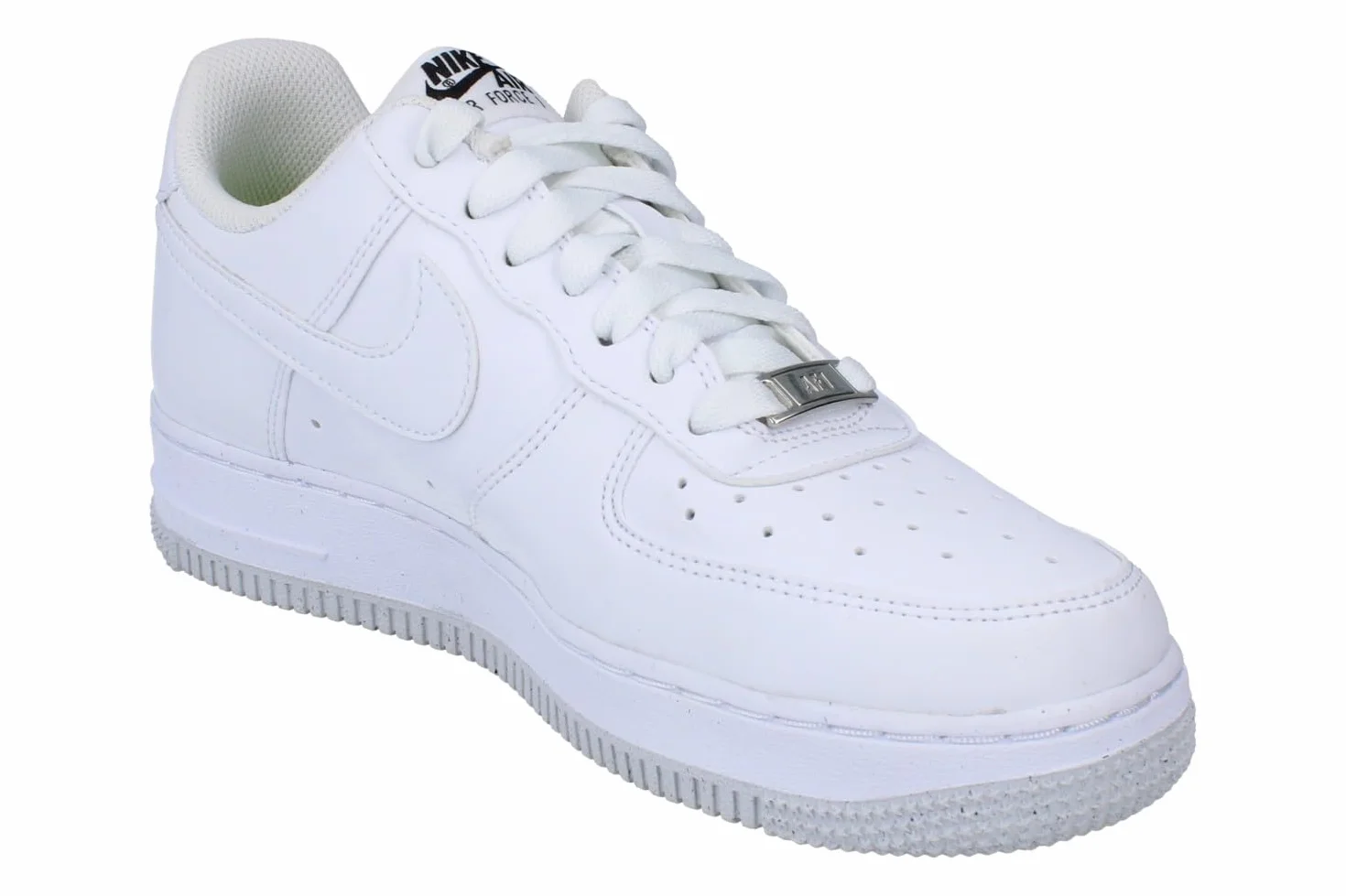 Nike Air Force 1 '07 Next Nature Mujer White/White-Black-Metallic Silver EU 40.5