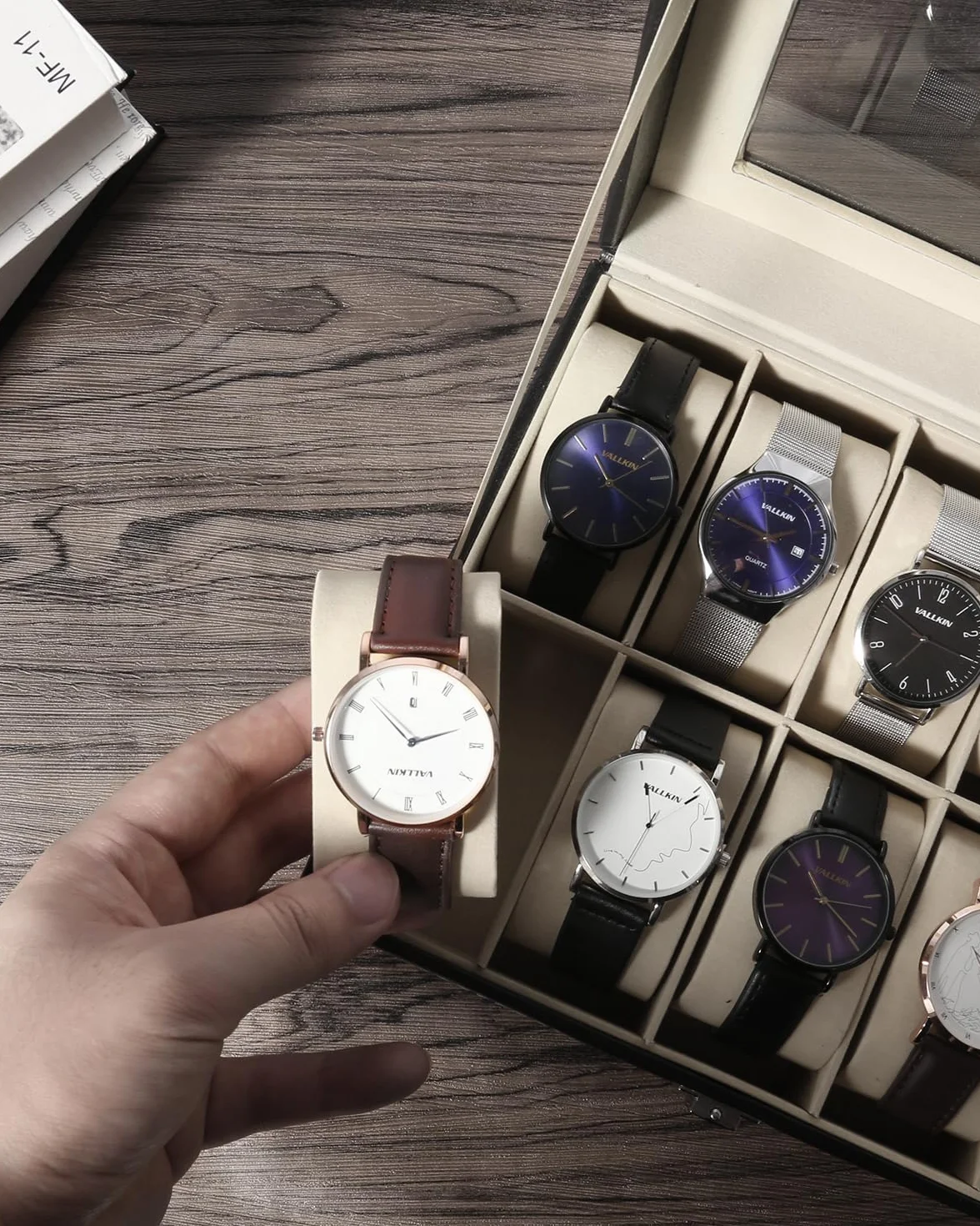 Uten Estuche para Relojes y Joyeros con 12 Rejillas, Forro de Terciopelo, Cubierta de Cristal