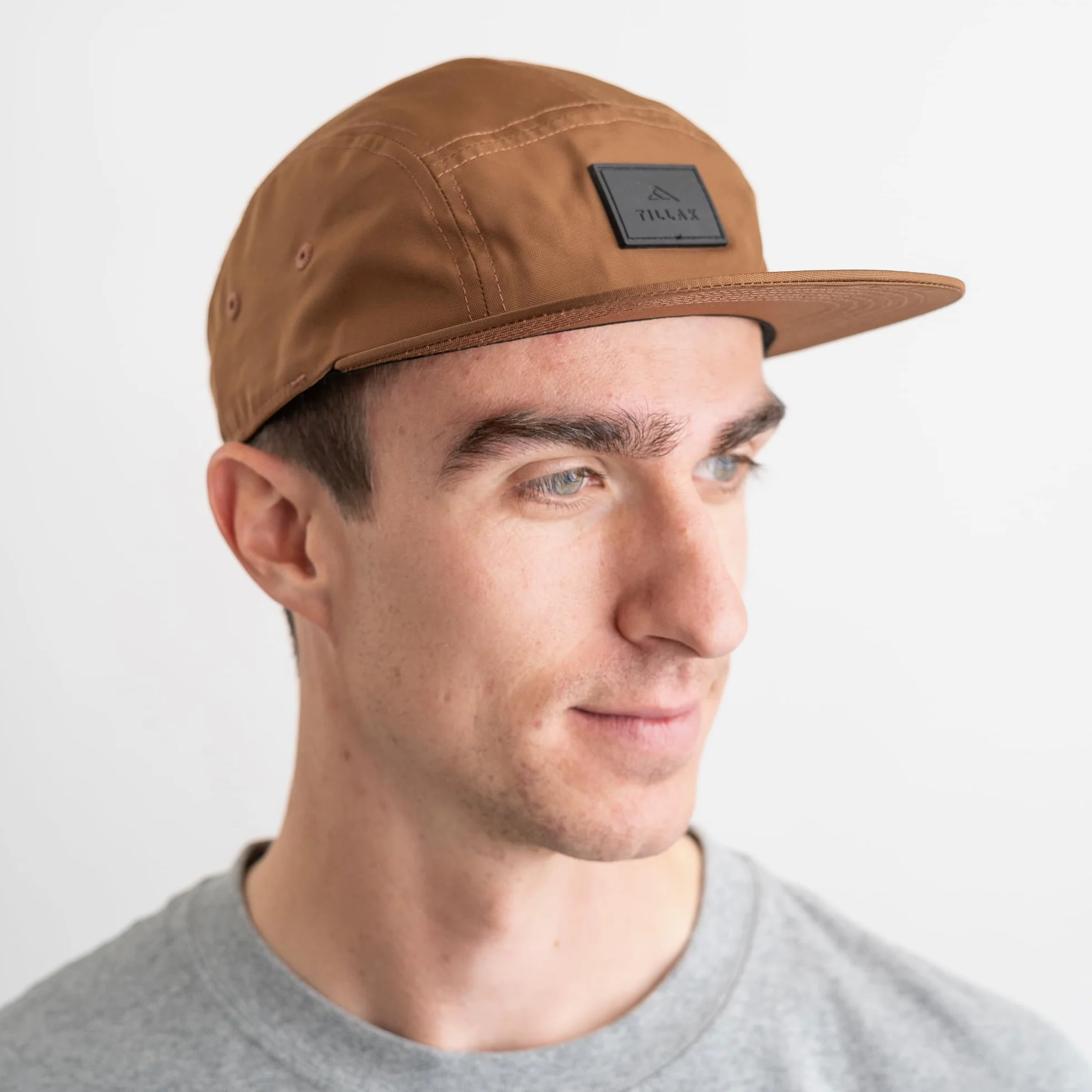 Tillak Wallowa Kodra - Gorra ligera de nailon Oxford de 5 paneles con cierre a presión