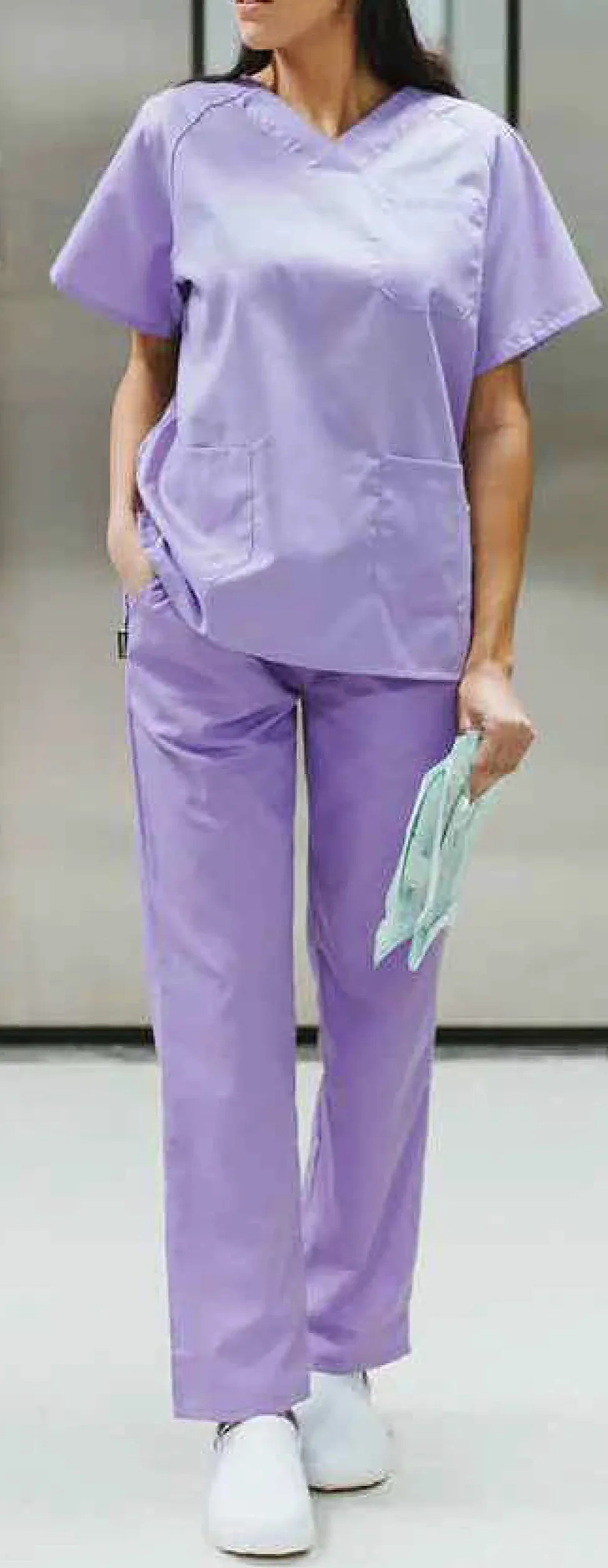 WORKTEAM Conjunto Sanitario Casaca y Pantalón Multibolsillos Cuello Pico Cintura Ajustable