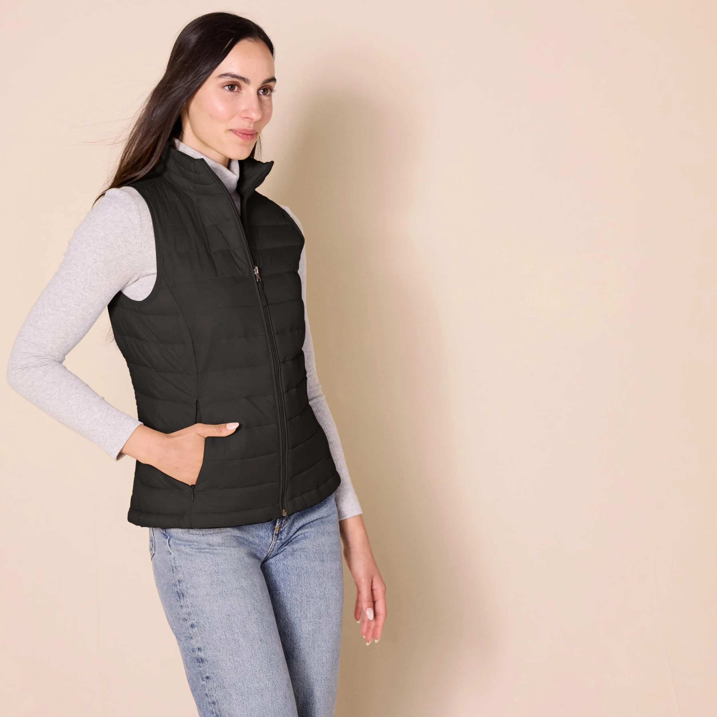 Amazon Essentials Chaleco Plumífero Plegable Resistente a la Lluvia Mujer
