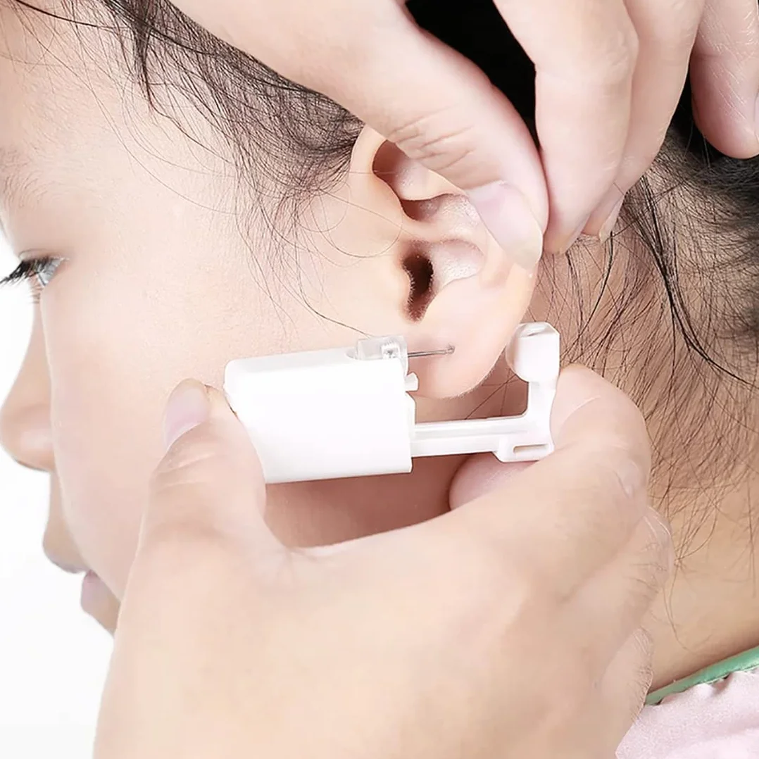 Pistolas Desechables para Piercing de Oreja Blanco Kit de Perforación sin Dolor Portátil
