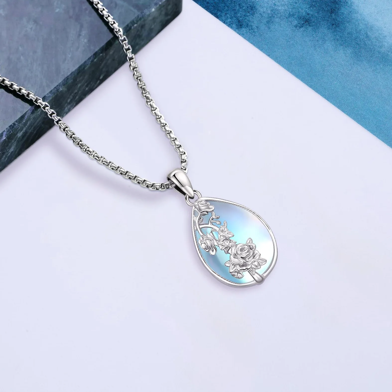 Eusense Collar Piedra Lunar, Turquesa, Amatista y Lapislázuli de Lágrima con Diseño de Rosa Regalo para Mujer, para San Valentín, Dia de la Madre, Aniversario o Cumpleaños