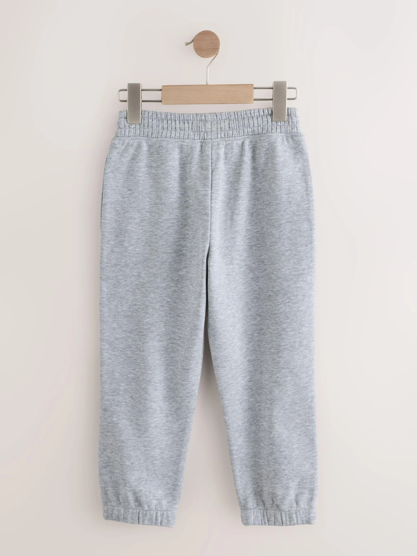 NEXT Niños Pack de 5 Pantalones de chándal básicos Corte estándar