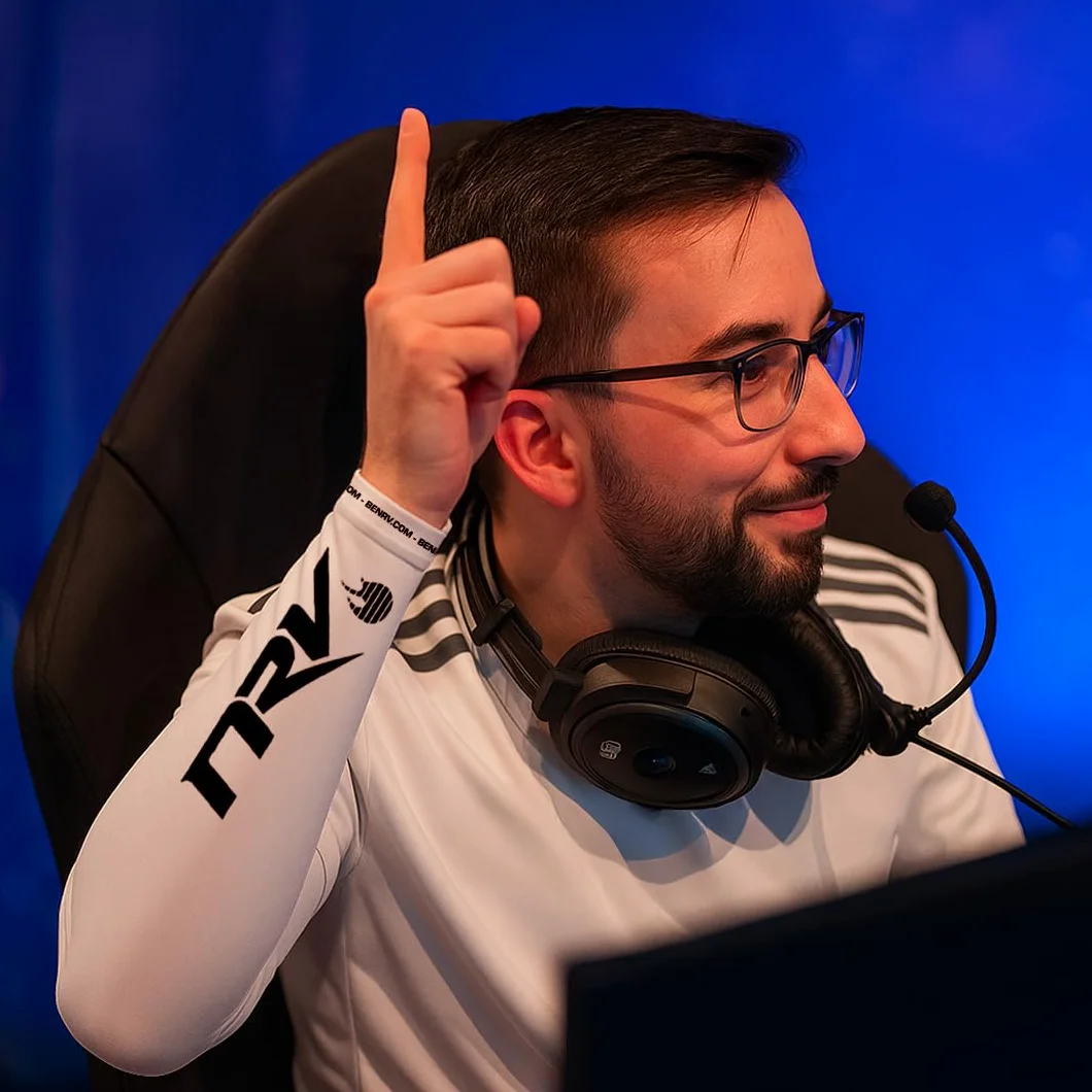 Brazalete Gaming eSport Dark Sakura Compresión Anti-Fricción Negro Violeta Talla S a 3XL
