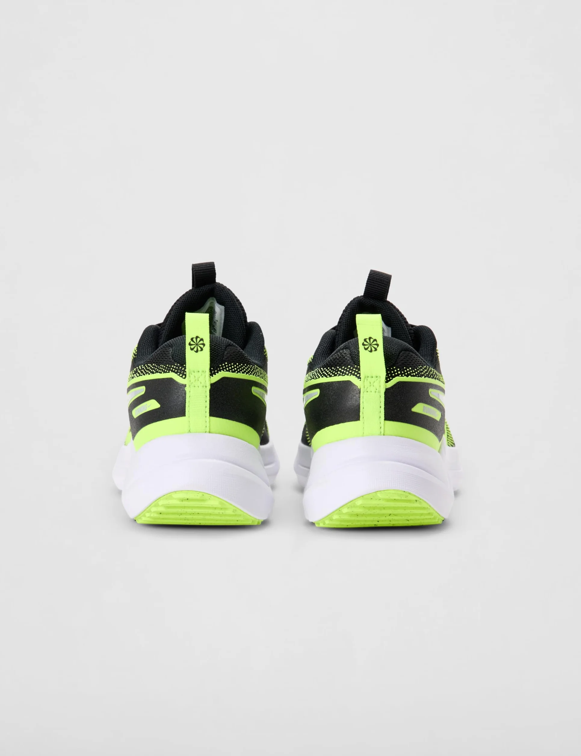 Nike Cosmic Runner GS Zapatillas para Correr Unisex niños