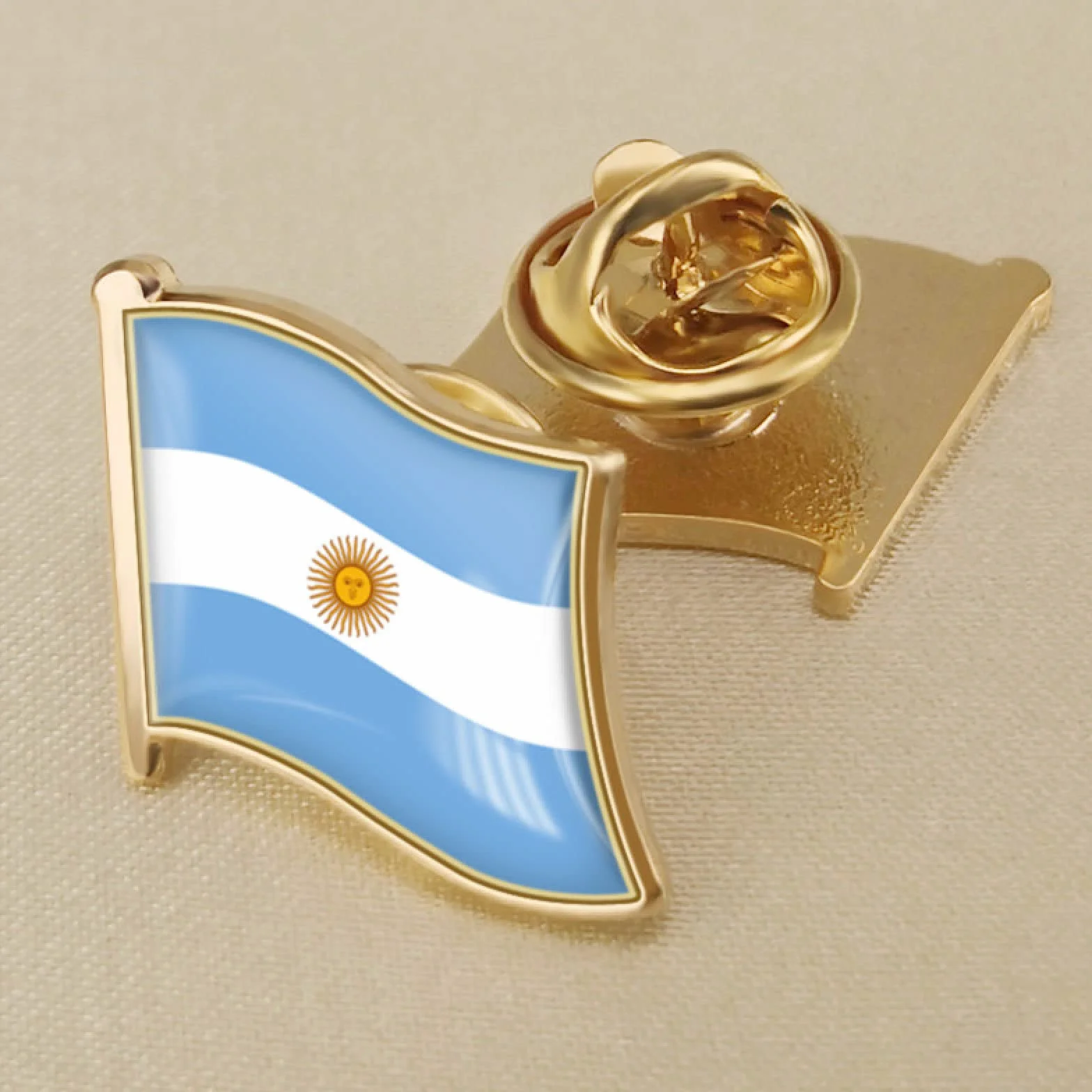 Insignia Pin Bandera Argentina Sol Dorado Rayas Simples Esmalte Solapa Bandera Ondeante Nacional