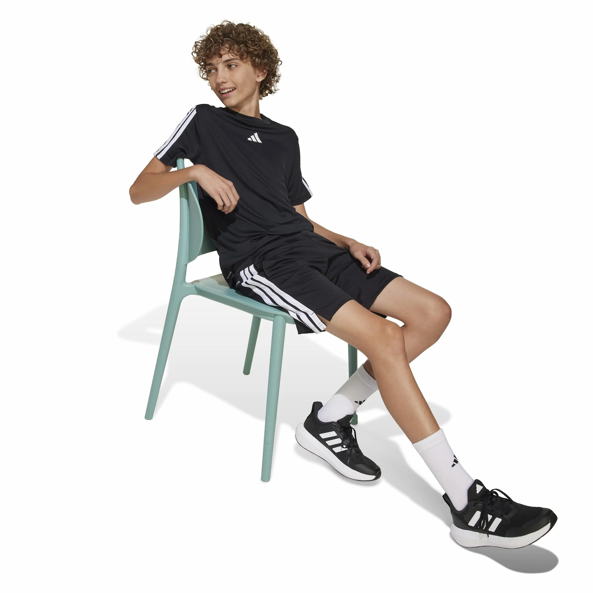 adidas Niños Train Essentials 3-Stripes Shirt Black White 13-14 Years