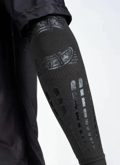 FLOKY Manguito biomecánico Evolution Negro M/L T2