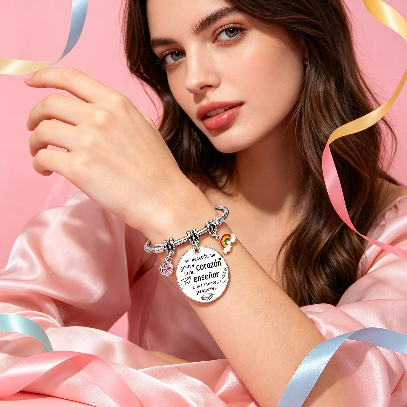 Pulsera ajustable con colgante grabado regalo profesora infantil