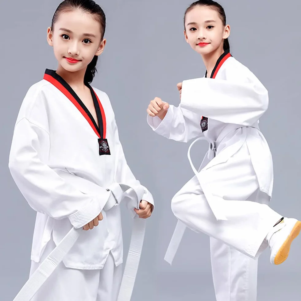 Kimono Karate Niño Profesional con Cinturón