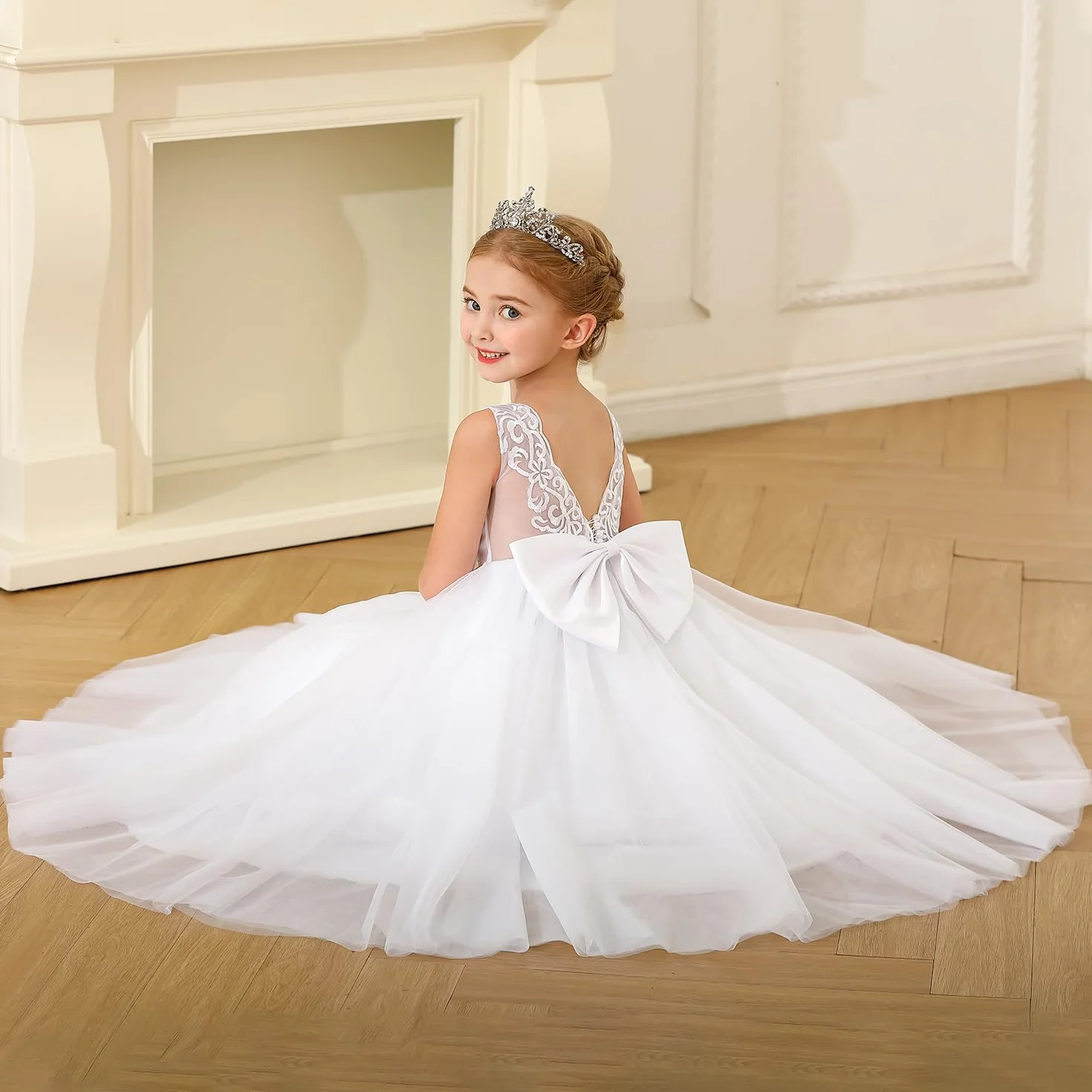 PLWEDDING Vestido de niña bordado de encaje para boda V-espalda con lazo