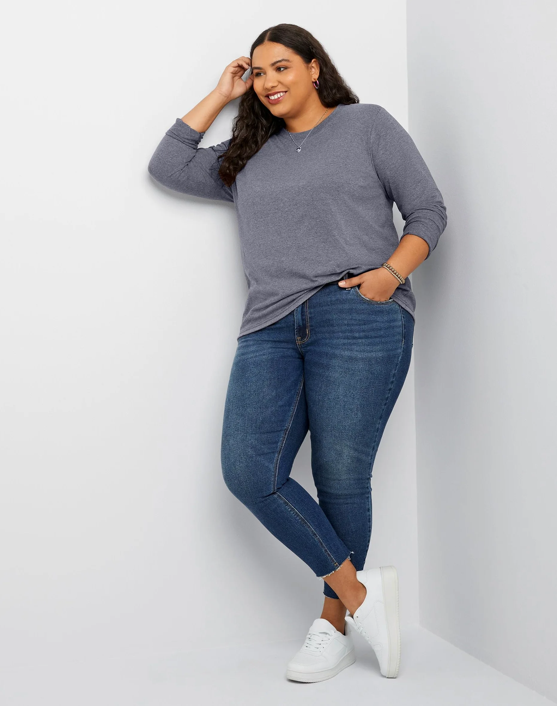 Hanes Originals Tri-Blend Long-Sleeve T-Shirt, Crewneck tee For Women, Relaxed Fit, Plus Sizes Camisa Mujer