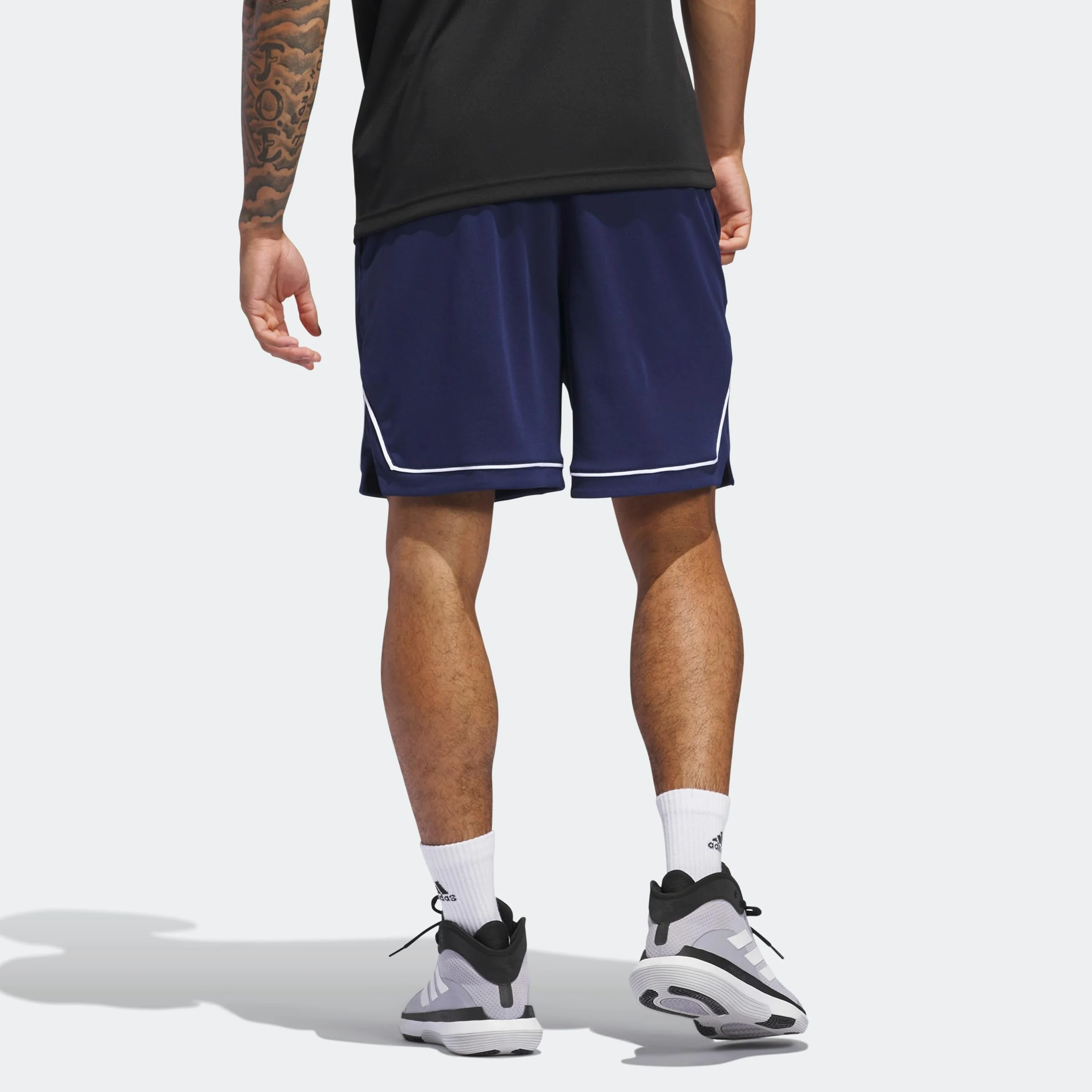 adidas Men's Pantalón Corto Badge of Sport Basketball