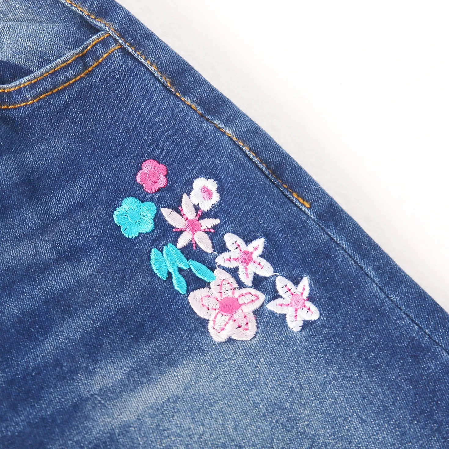KIDSCOOL SPACE Vaqueros Bordados Niña, Pantalones de Mezclilla con Cintura Elástica