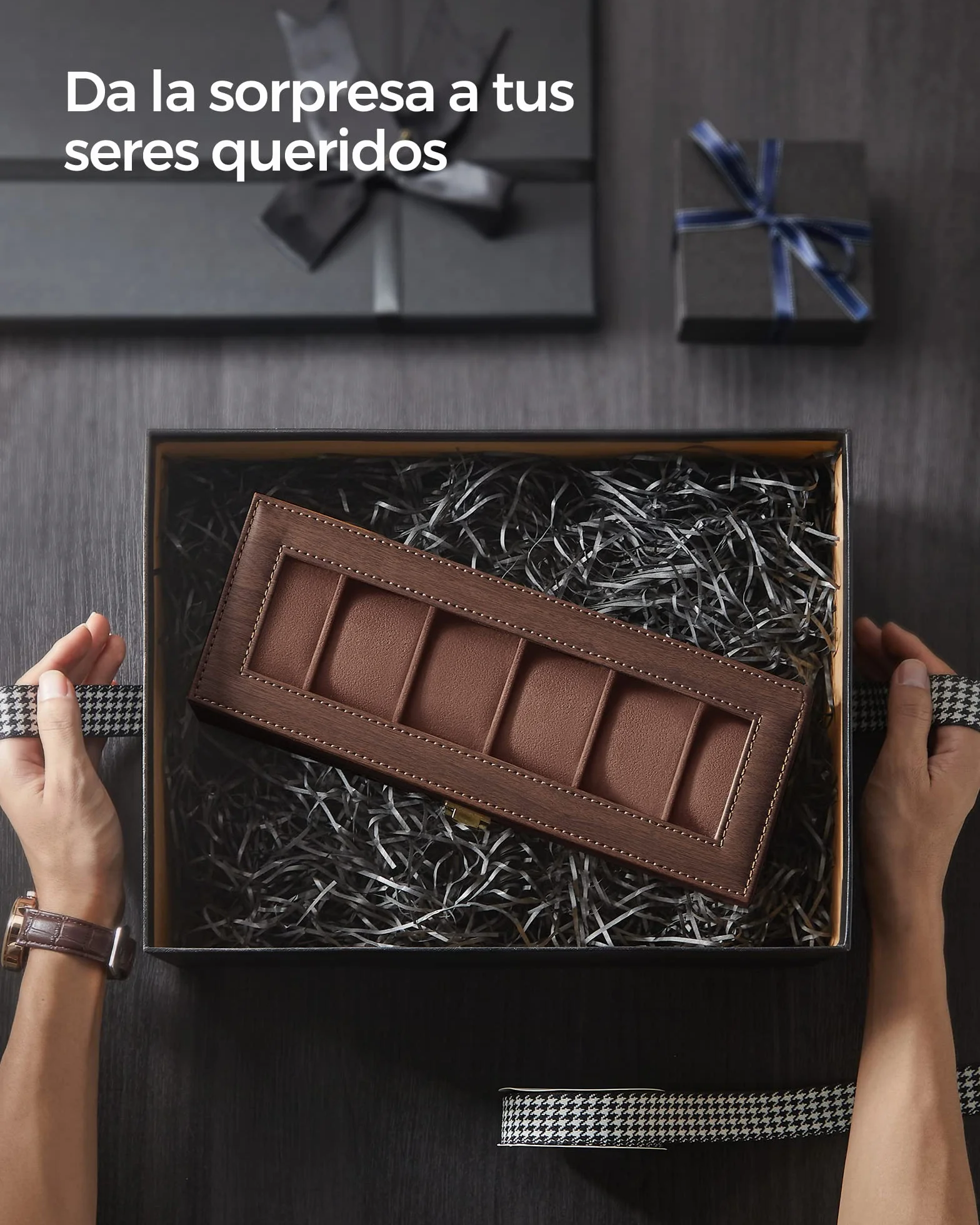SONGMICS Caja de Relojes 6 Compartimentos, Estuche con Tapa de Cristal, Cuero Sintético Marrón JWB006K01