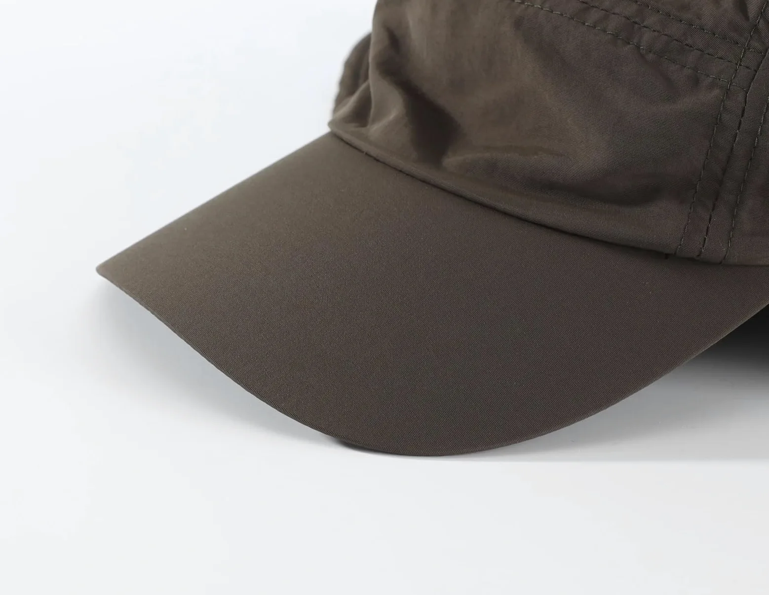 Gorro de invierno impermeable for hombre y mujer, visera ligera con orejeras, cálido béisbol al aire libre Para Invierno