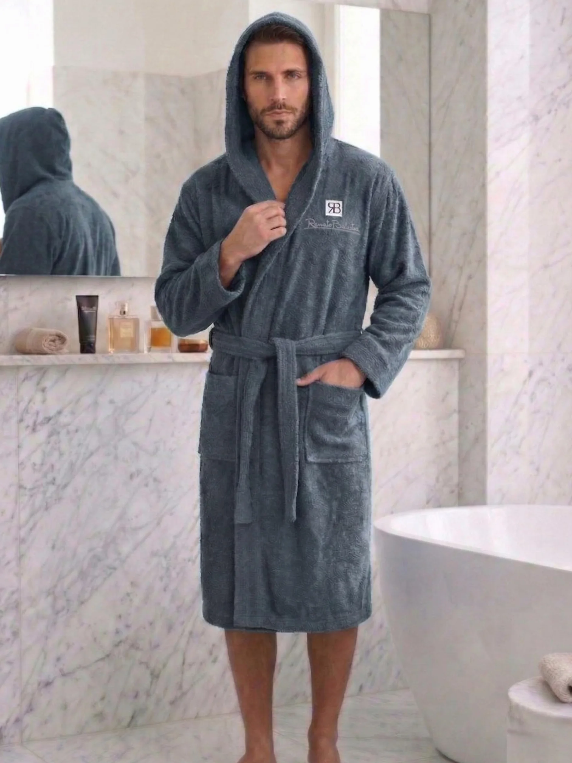 Renato Balestra Albornoz de rizo con capucha, bolsillos y cinturón, algodón M-XXL