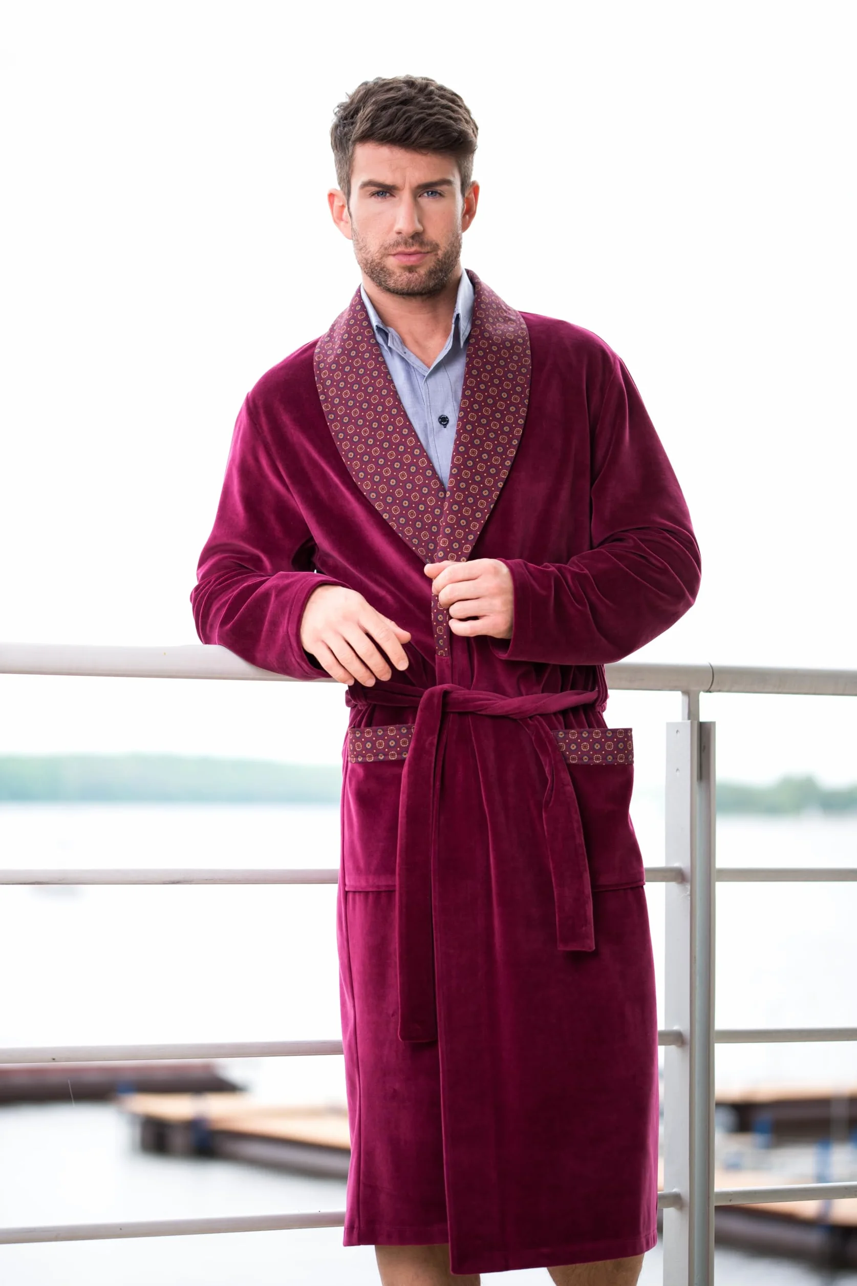 Revise Joel RE-101 - Albornoz de terciopelo para hombre, largo y elegante