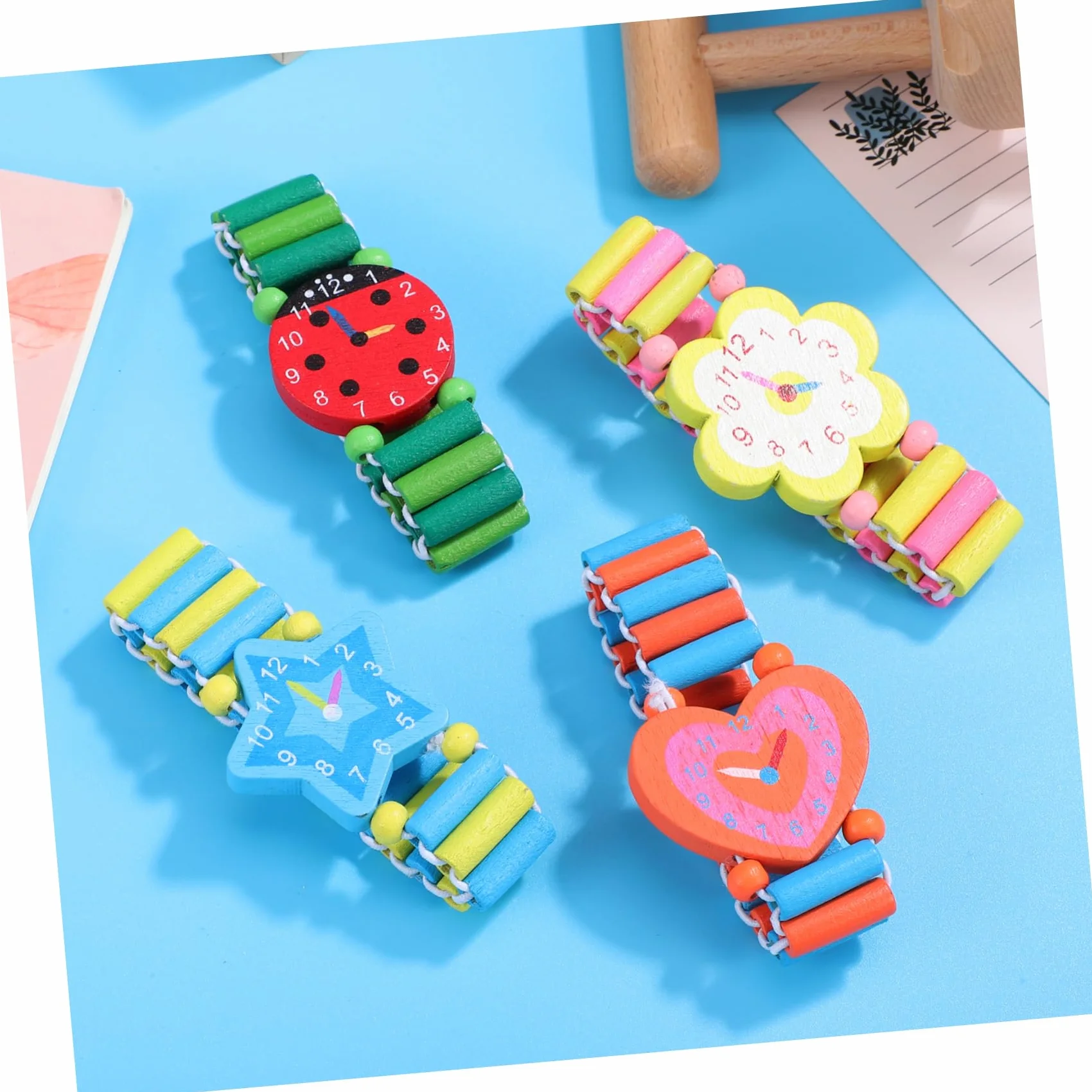 Holibanna 4 Piezas Reloj de Madera para Pulsera de Dibujos Animados Juguete Creativo