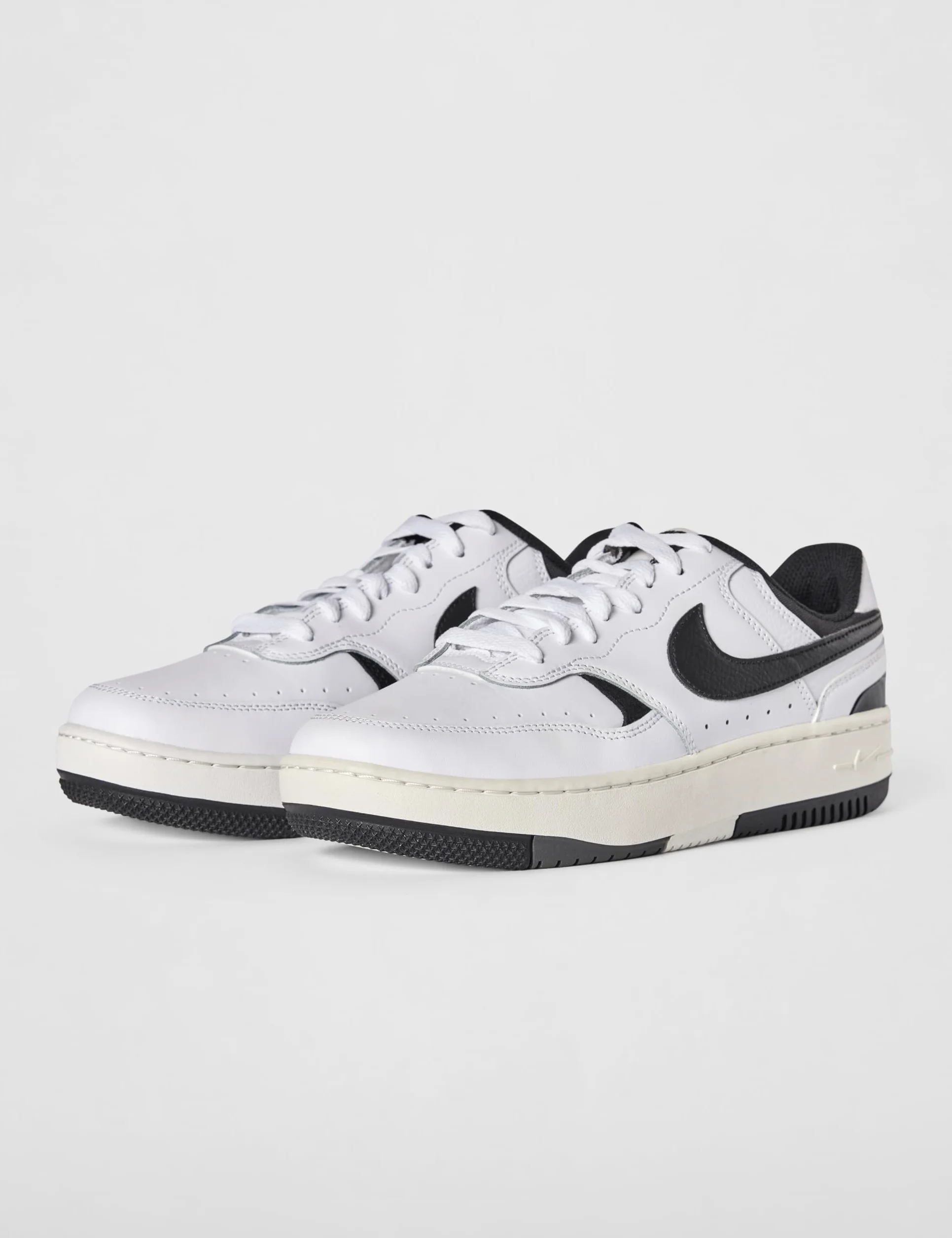 NIKE Gamma Force Zapatillas Mujer