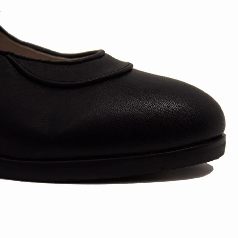 Zapato De Flamenco con Doble Suela y 2 Correas