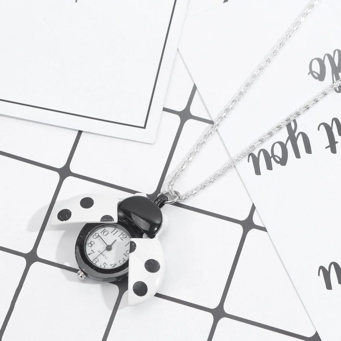 Reloj de Bolsillo Vintage Mariquita Aleación Cuarzo Retro