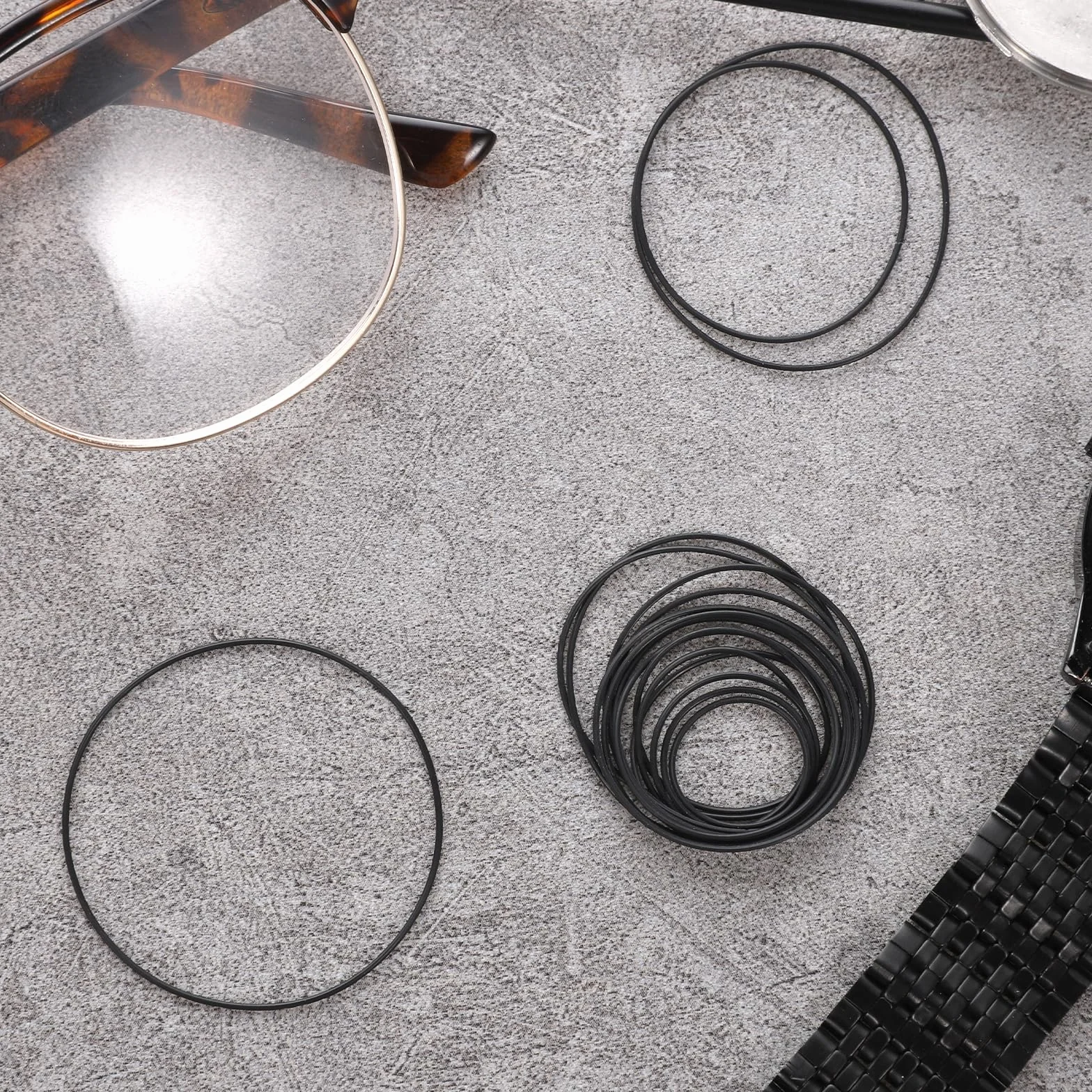 Anillo de goma O-Ring 0,6 mm para cubierta trasera de reloj, sello impermeable para reparación de relojes, 28 piezas