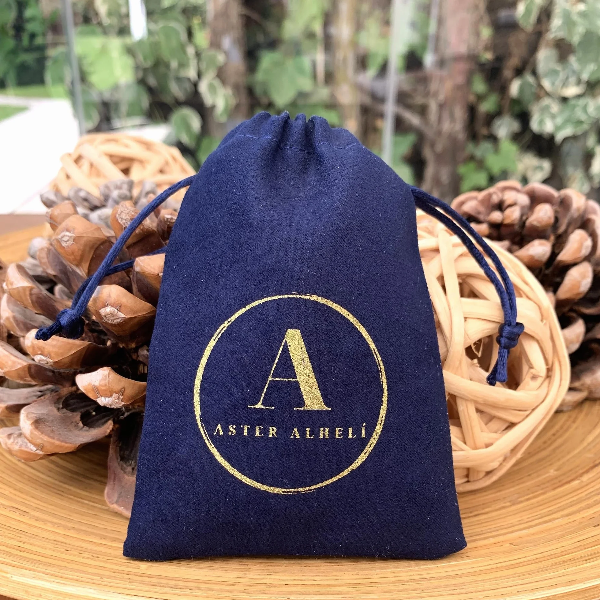 ASTER ALHELÍ Pendientes Aro Mujer Chapados en Oro con Piedra Natural Doble Aro Colgante
