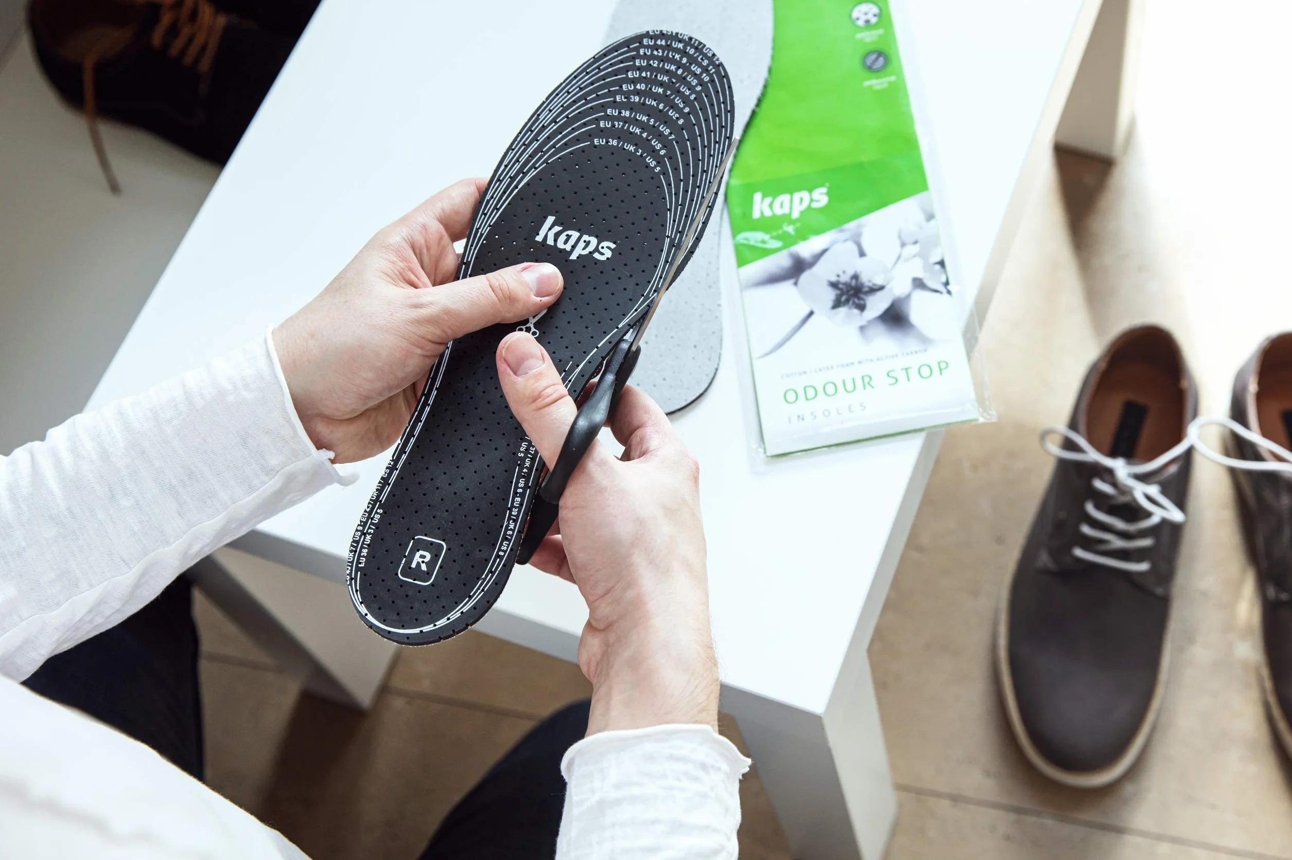 Kaps Paquete de 6 Pares Plantillas Anti-Olor Carbón Vegetal Insertos Zapatos Odour Stop Corte Medida