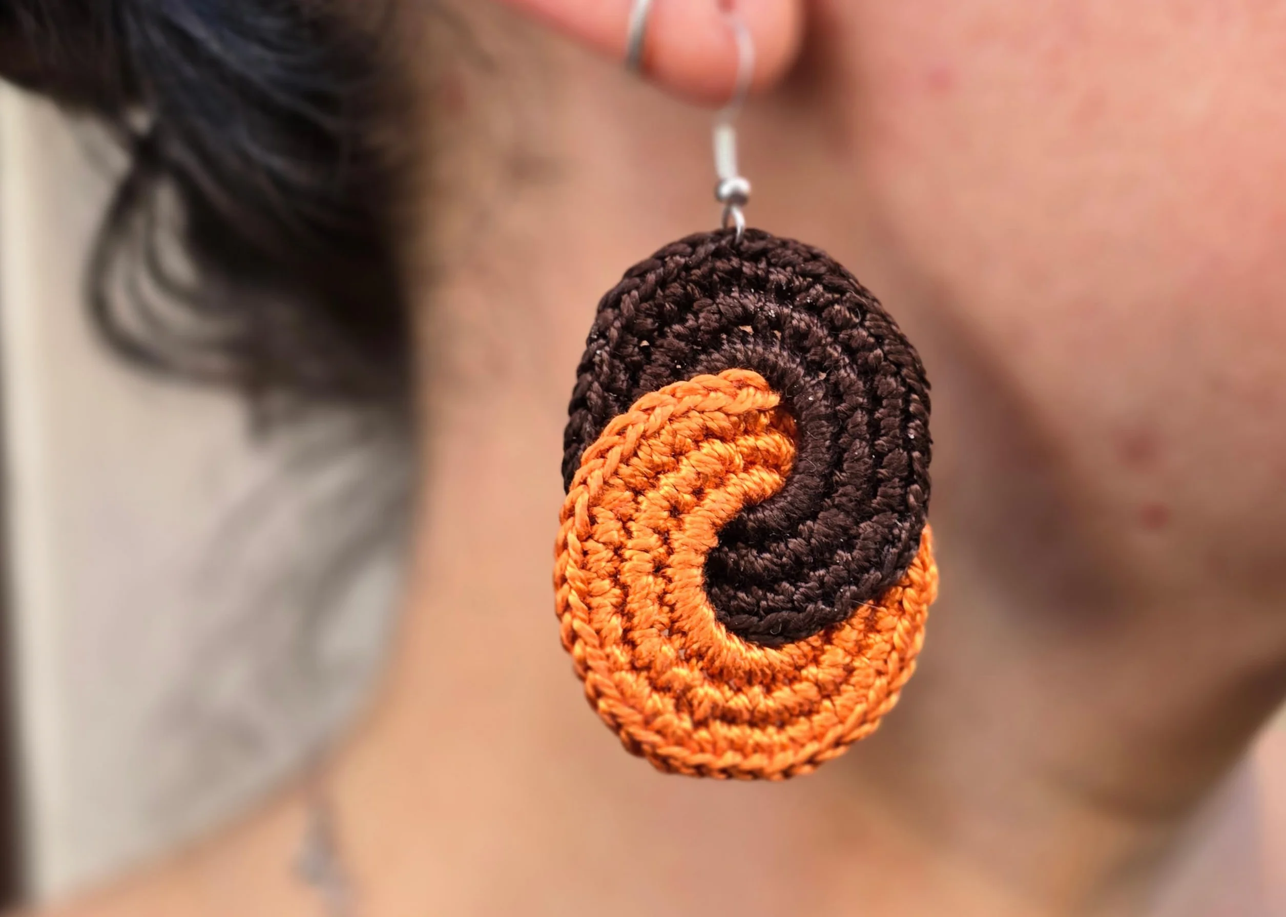 Pendientes Tejidos a Ganchillo Crochet Mujer Naranja y Marrón