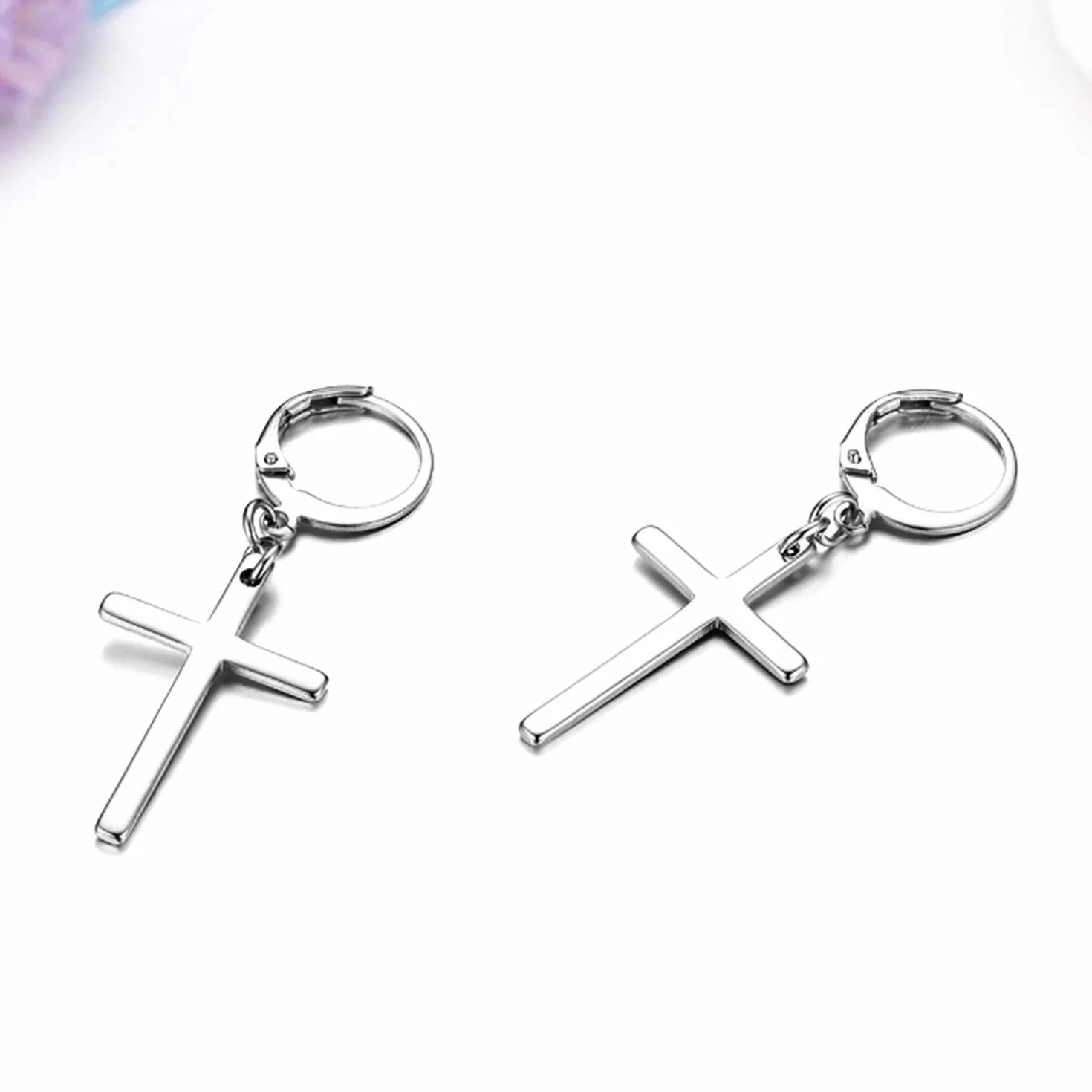 Pendientes largos de acero inoxidable forma de cruz plateado negro dorado para hombre mujer