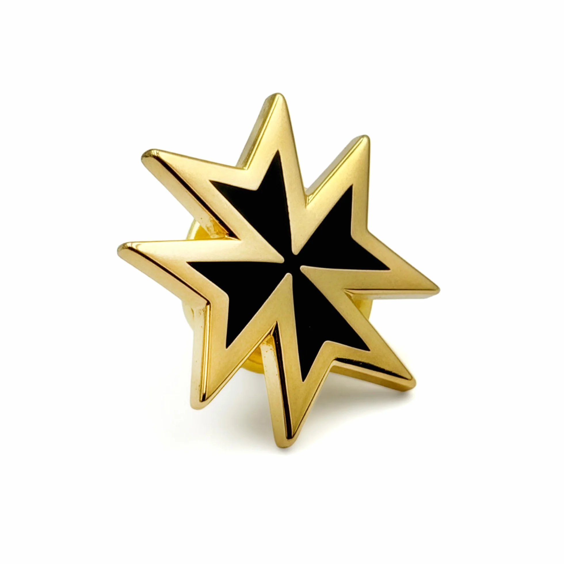 THE MASONIC COLLECTION - Insignia chapada en oro de los Caballeros de Malta - Ajuste de pin de embrague - Viene en bolsa transparente - Regalos masones para hombres