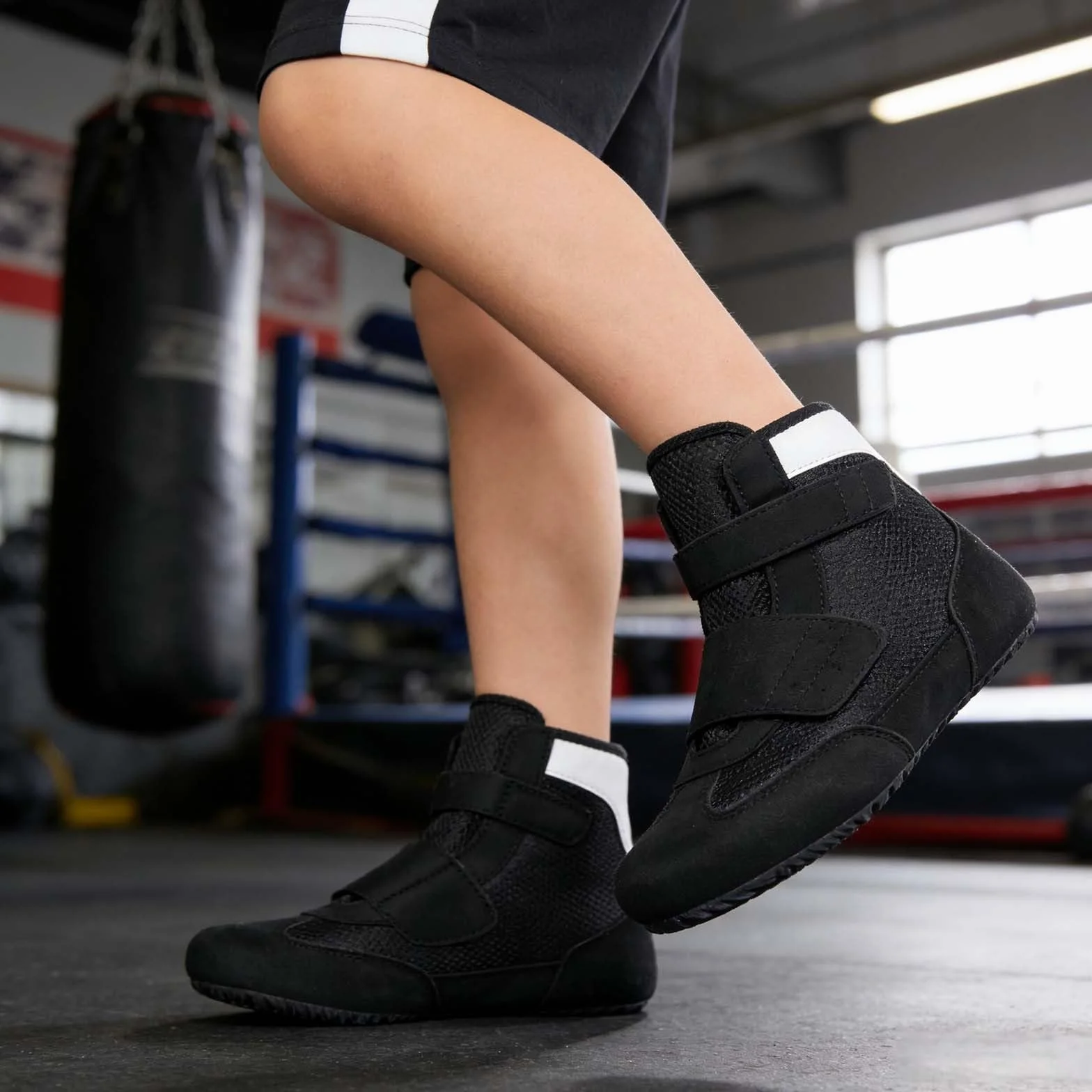 Zapatos de entrenamiento antideslizantes para niños de lucha libre y boxeo