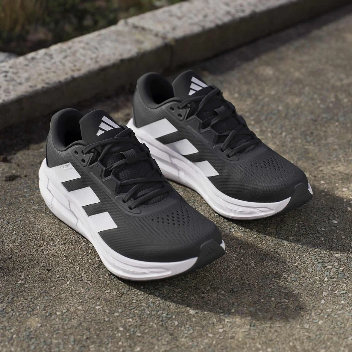 Adidas Questar 3 Running Shoes Zapatillas para correrHombre