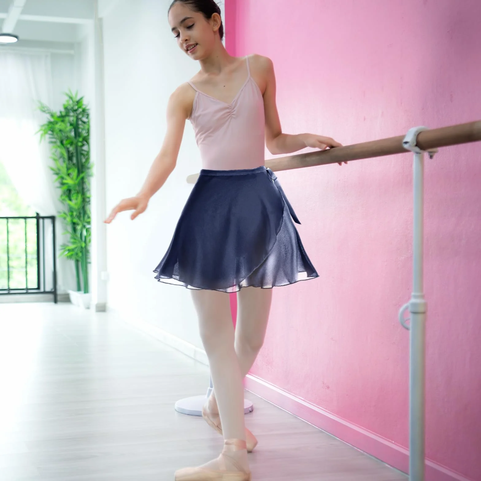 Yolev Falda de Ballet para Mujer Gasa Envolvente Cintura Ajustable Lazos Baile Gimnasia