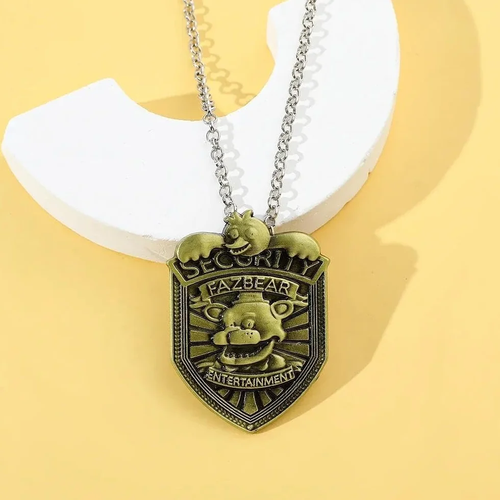 Collar con colgante esmaltado