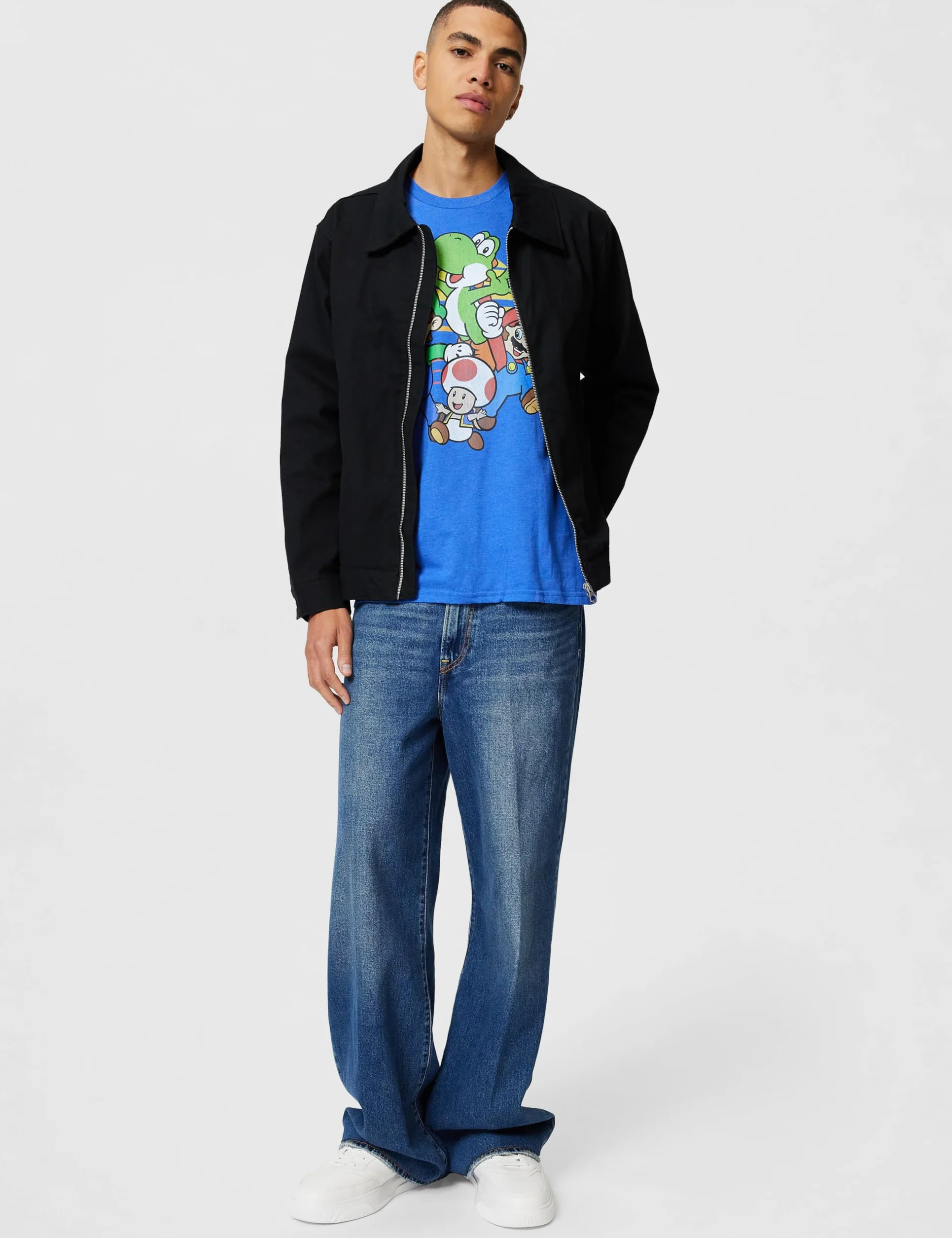 Nintendo Mario and Friends Circle Retro Camiseta Hombre