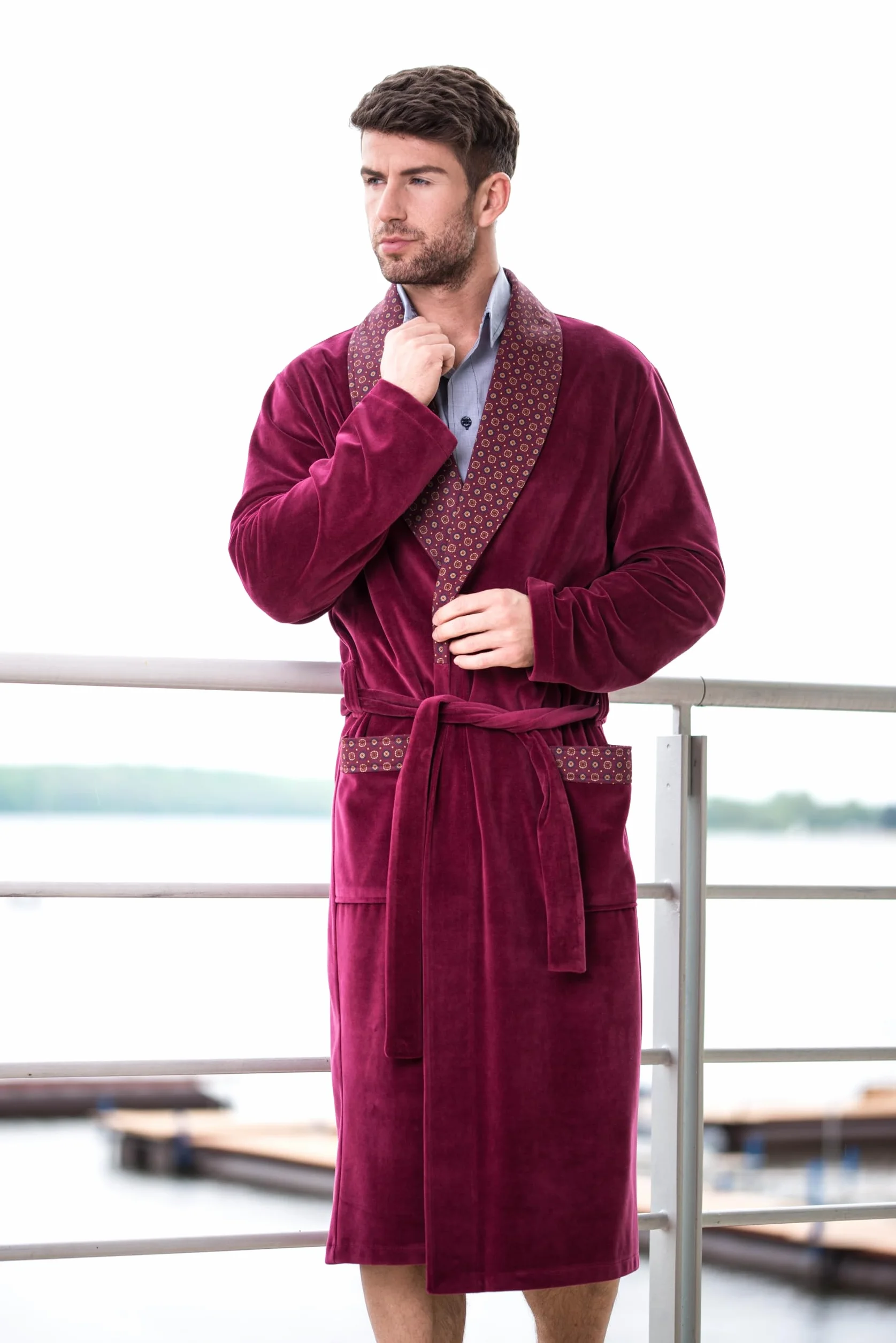 Revise Joel RE-101 - Albornoz de terciopelo para hombre, largo y elegante