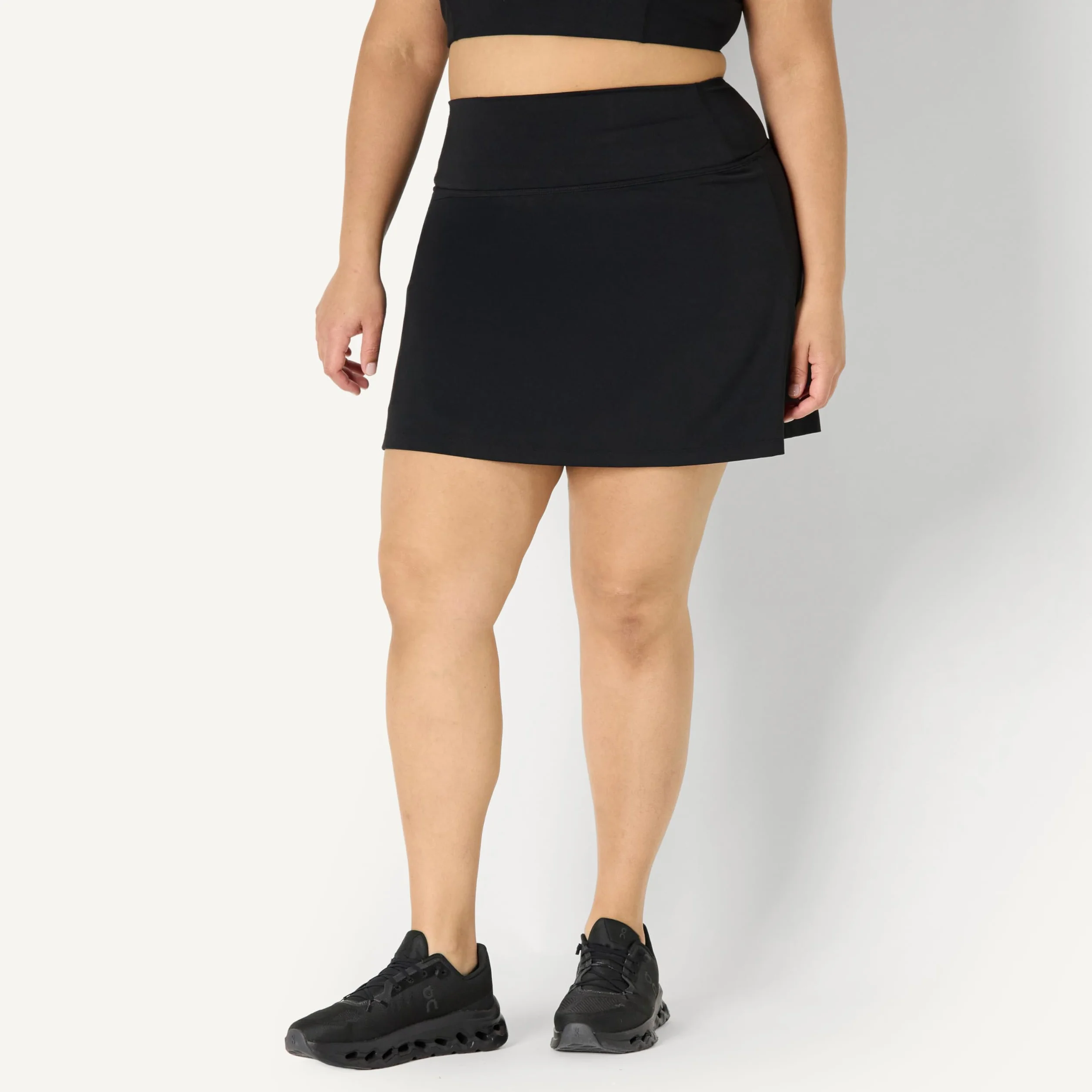 Amazon Essentials Mujer Falda Deportiva FormFlex Tenis Suave Pantalones Cortos Bolsillos Integrados