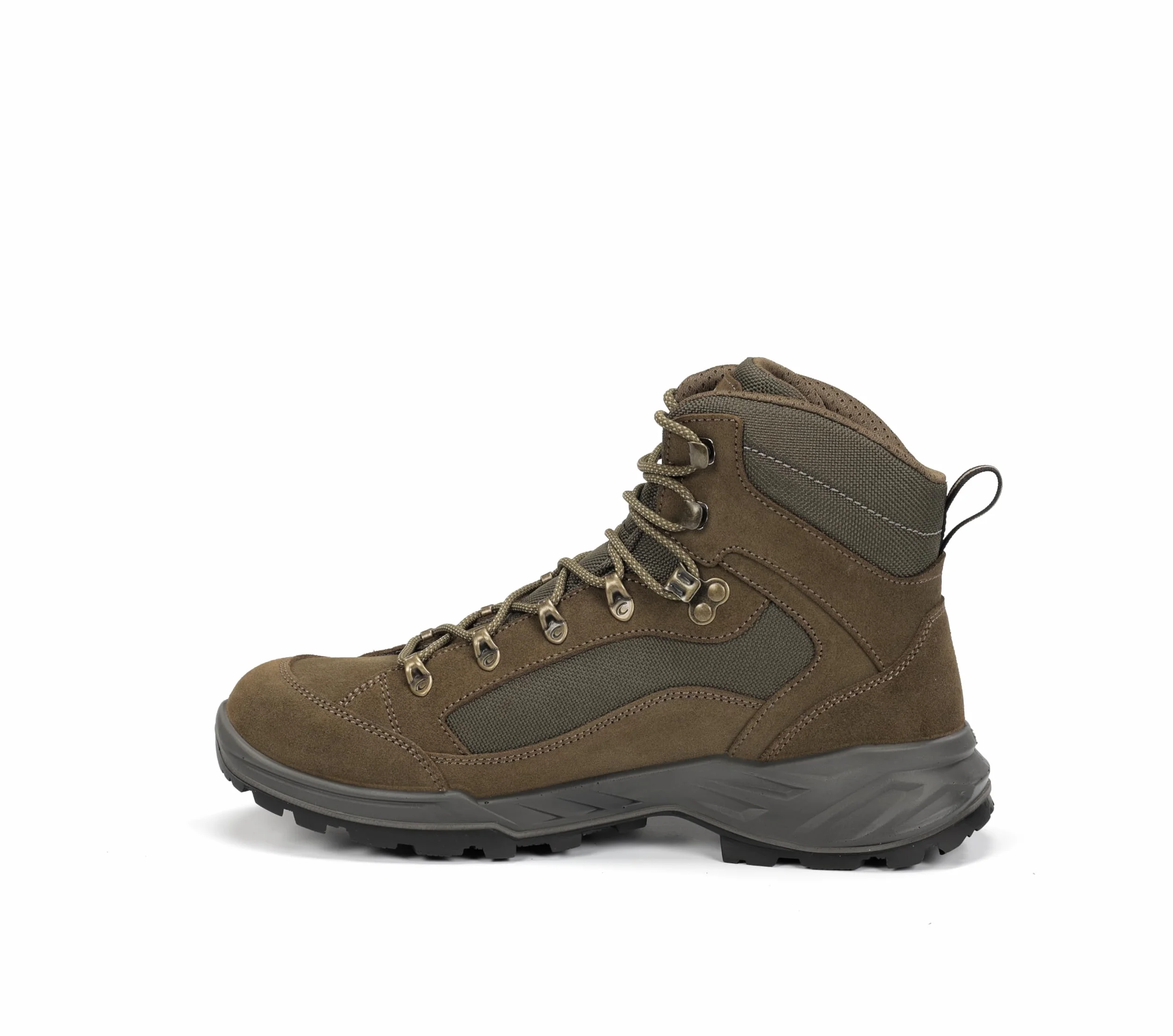 CHIRUCA Botas de monte Sabueso 01 impermeables trekking senderismo