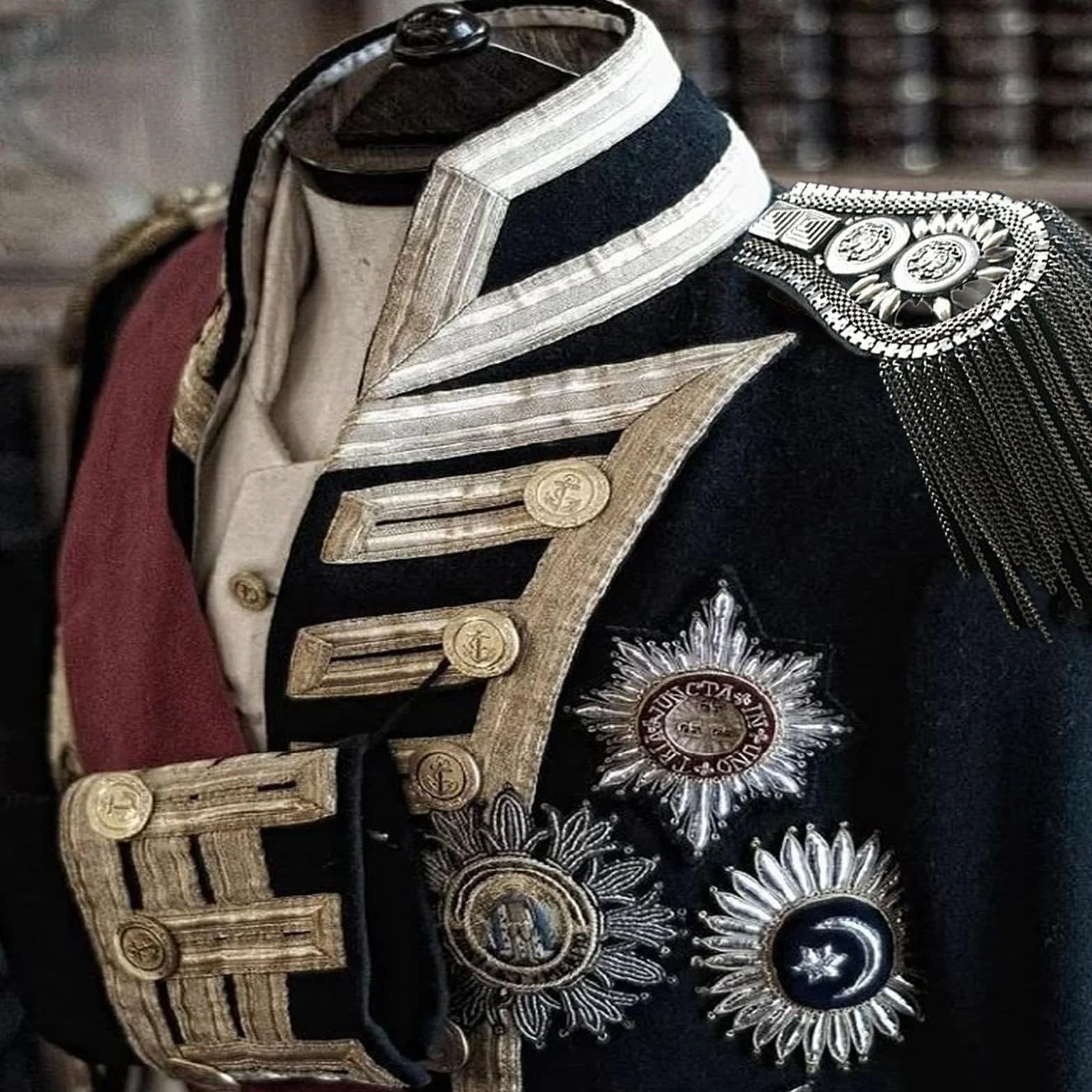 2 piezas Charretera de Cadena con Borlas, Charreteras con Borlas Unisex, Charreteras Punk, Para Fiestas de Disfraces, Representaciones Teatrales, Decoración de Uniformes