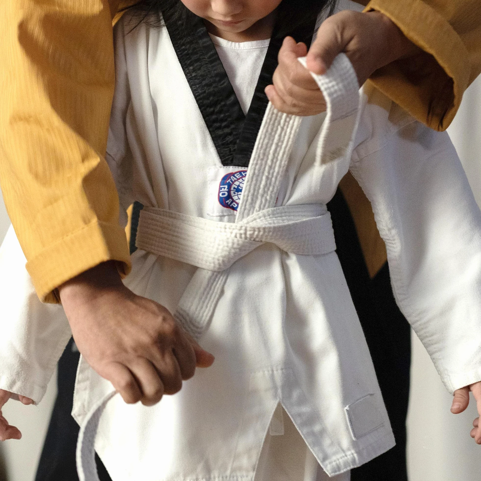 Cinturón Karate Judo Taekwondo Aikido Blanco Tela Gruesa 2 Piezas Artes Marciales